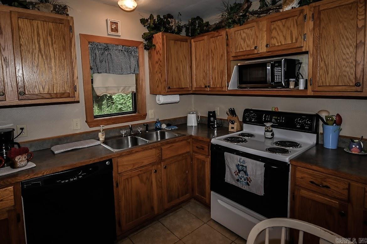 1210  POLK 61  Mena, AR
