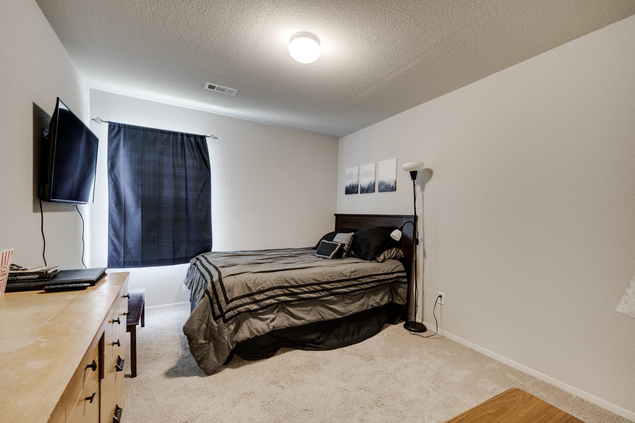 8 Summer Breeze Road