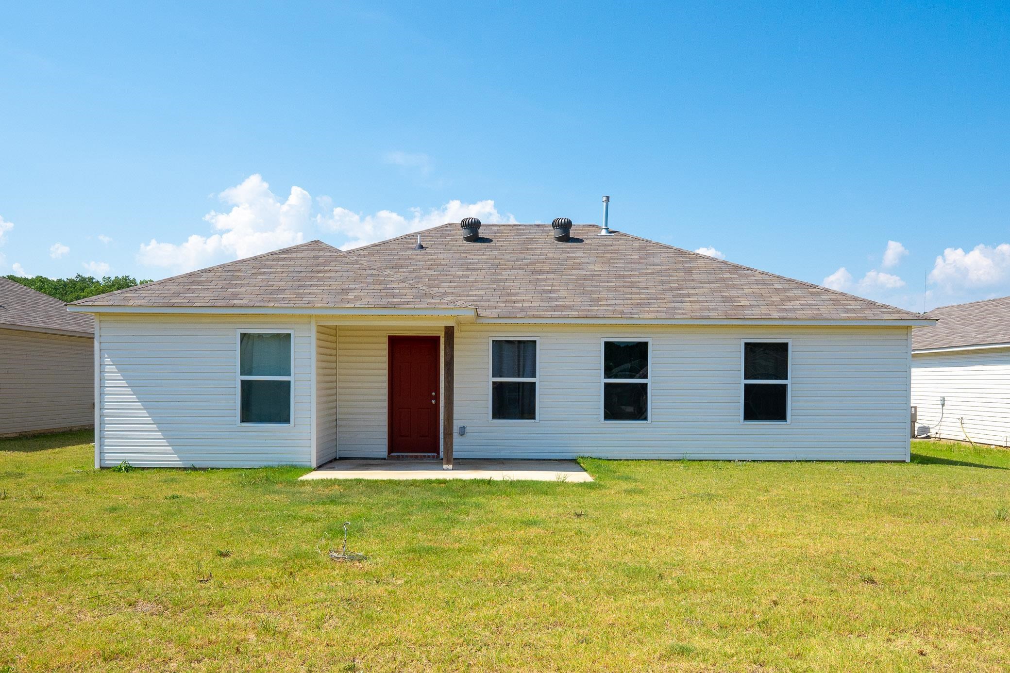 8 Summer Breeze Road