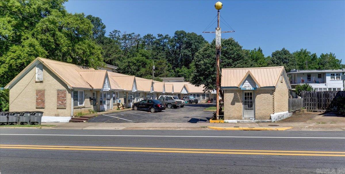 857  Park  Hot Springs, AR