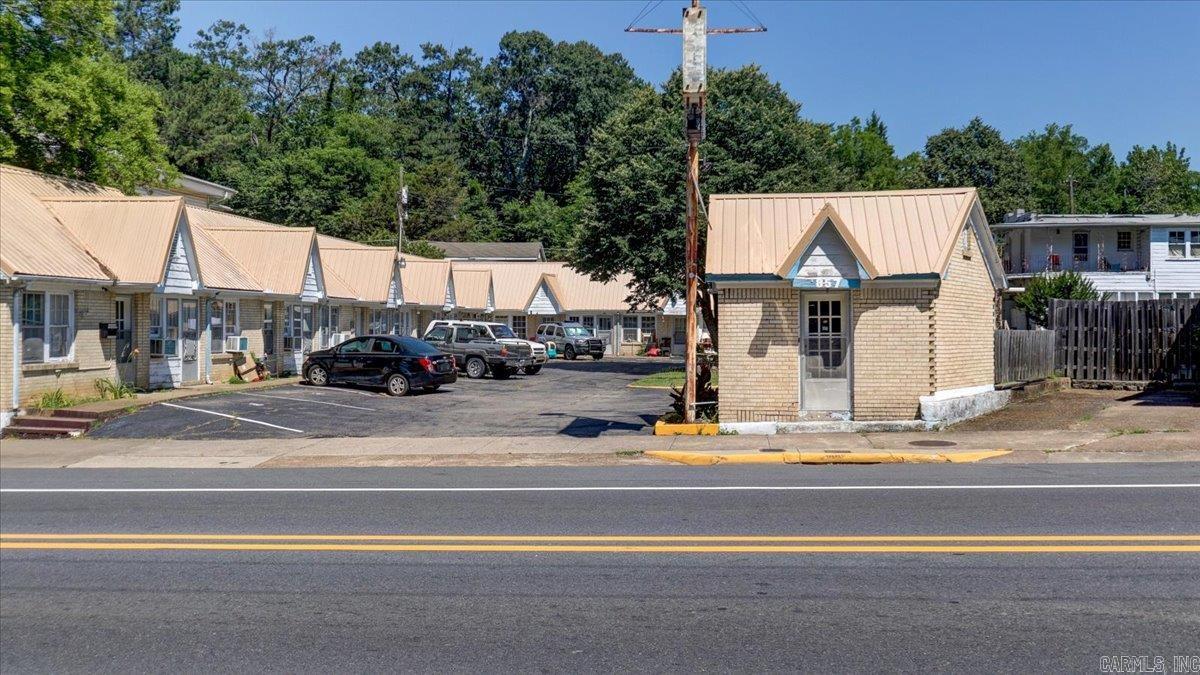 857  Park  Hot Springs, AR