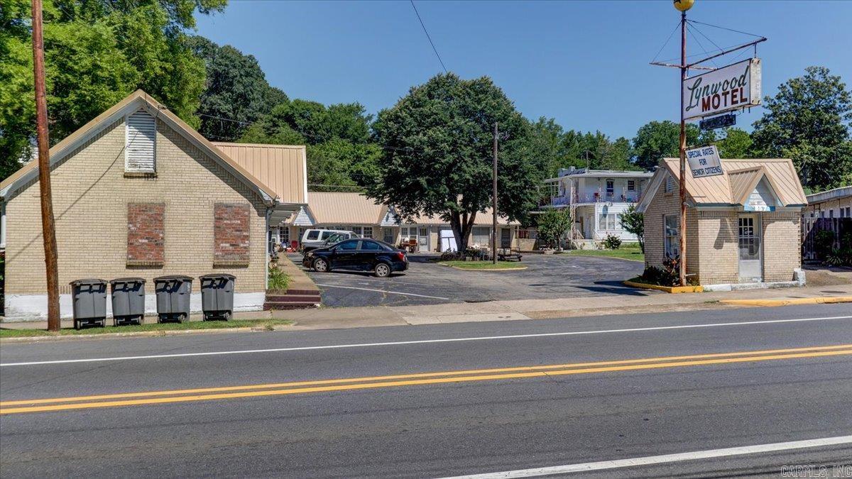 857  Park  Hot Springs, AR