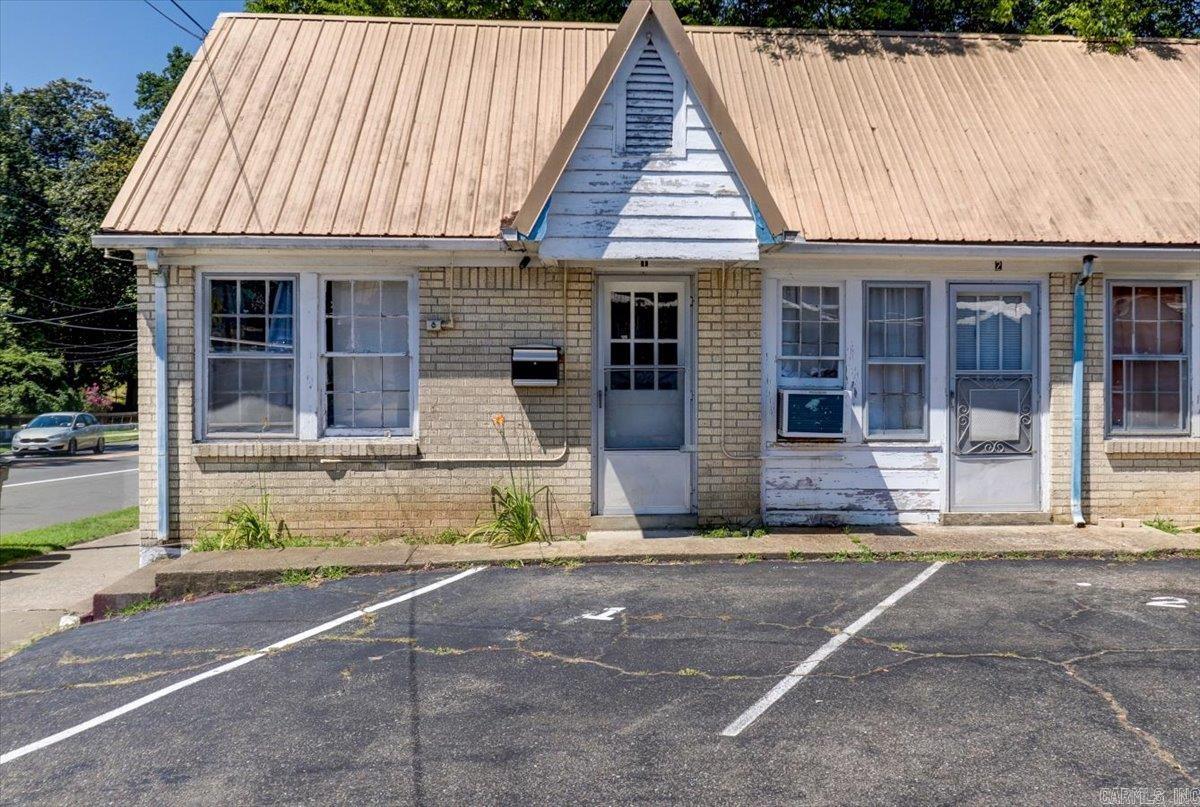 857  Park  Hot Springs, AR