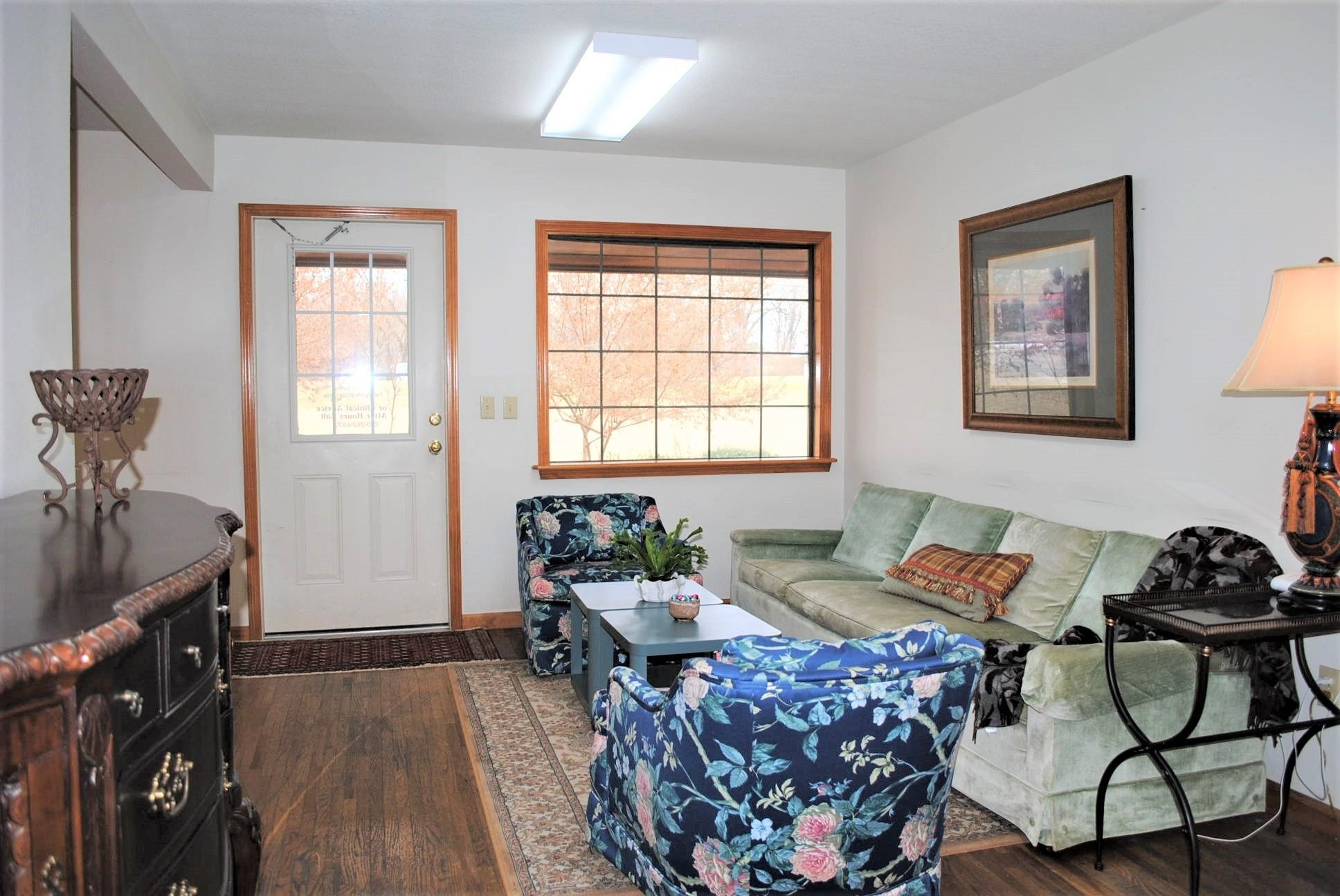 19797 N Hwy 5  Mountain View, AR