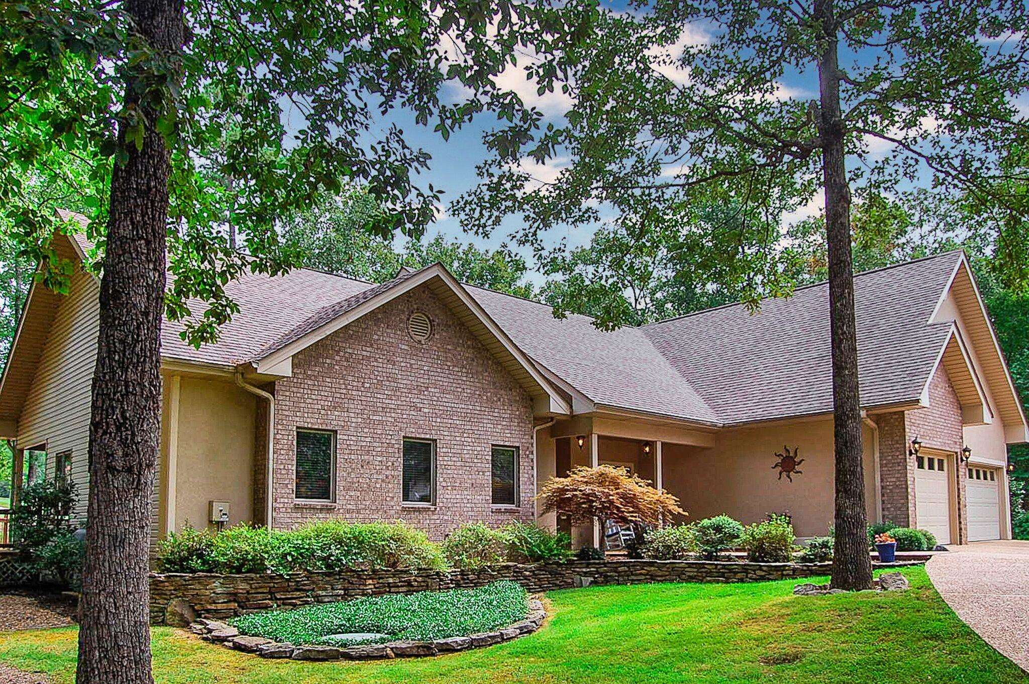 Golf Course Homes for Sale in Hot Springs Village, Arkansas CENTURY