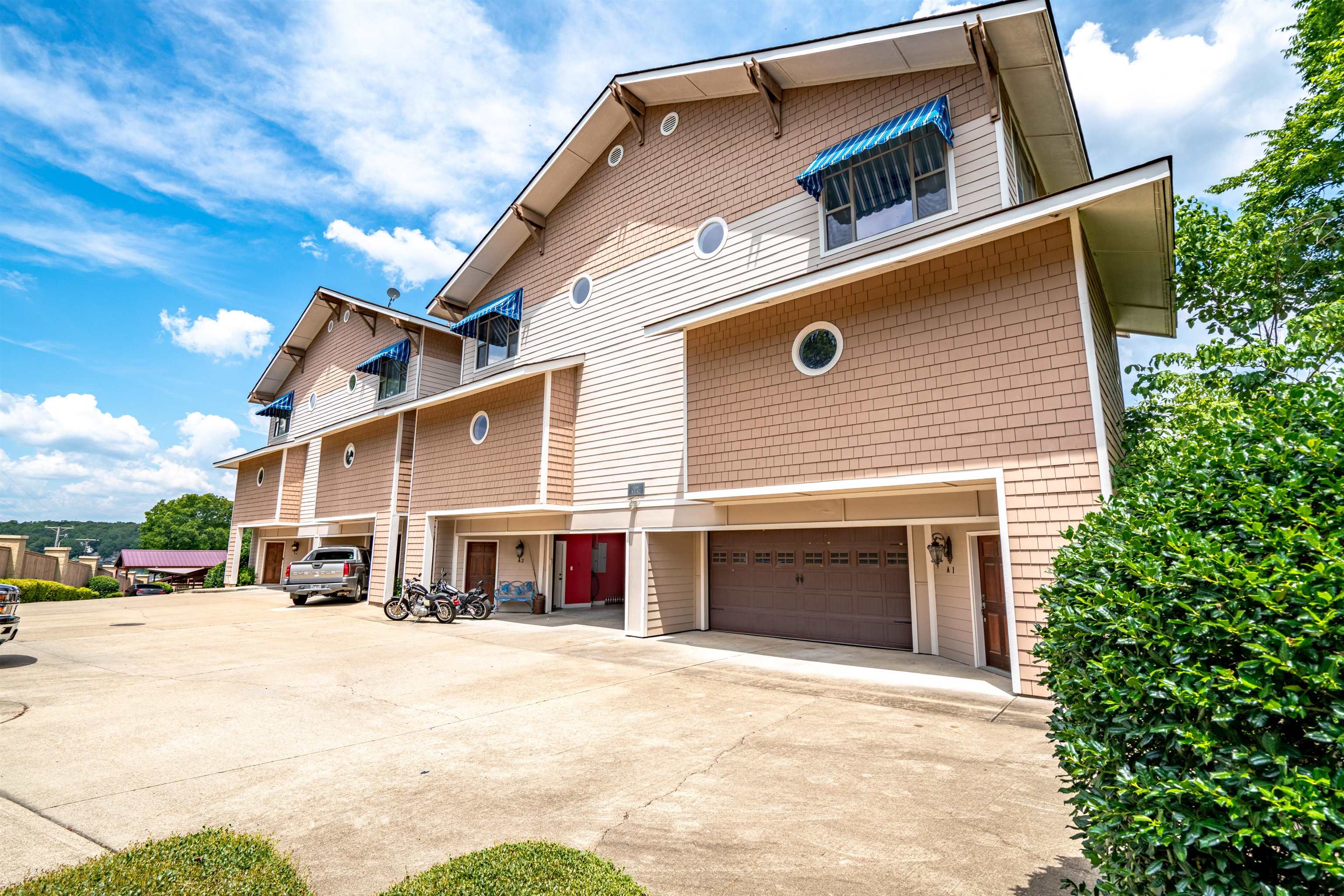 244  Bayou  Hot Springs, AR