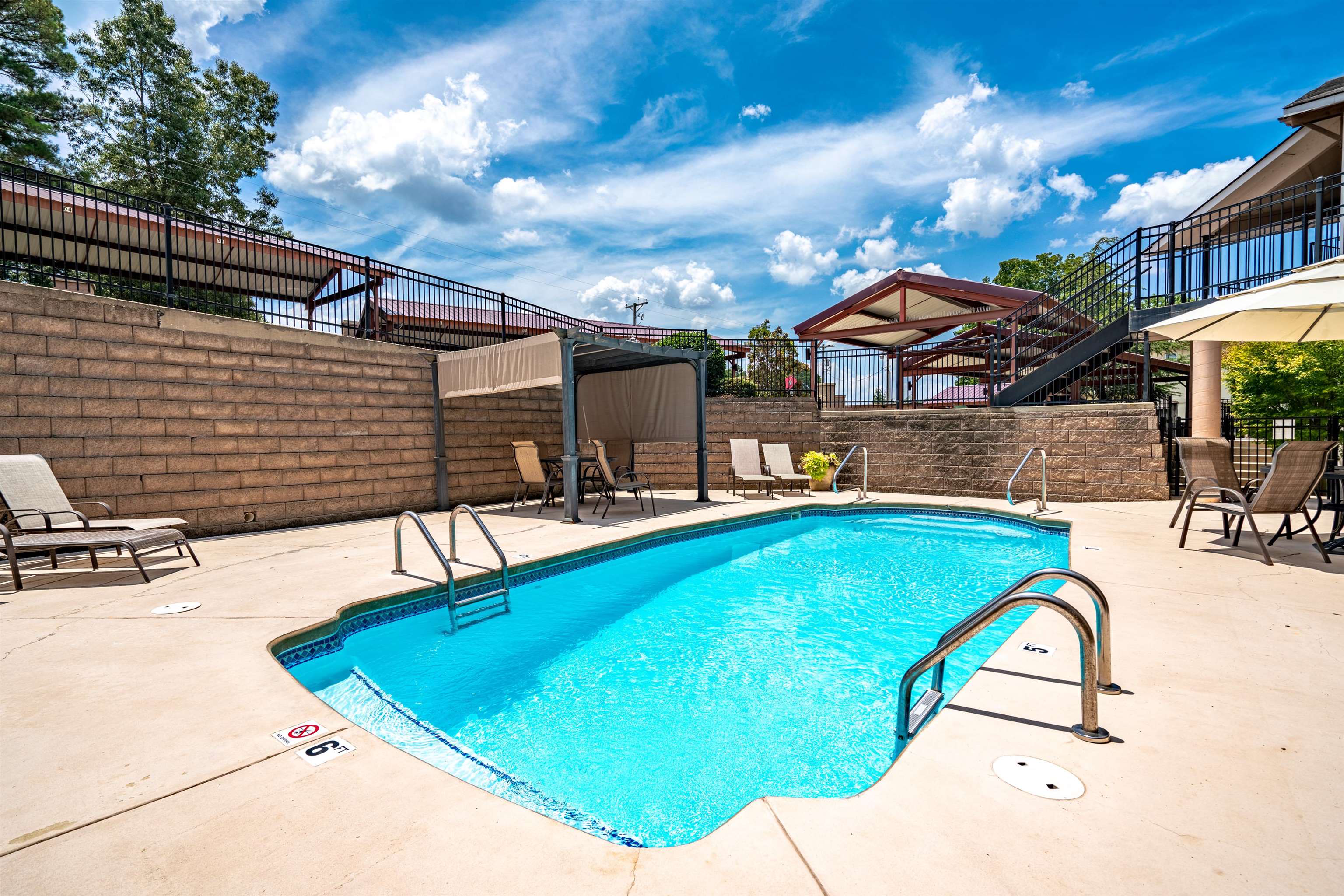 244  Bayou  Hot Springs, AR