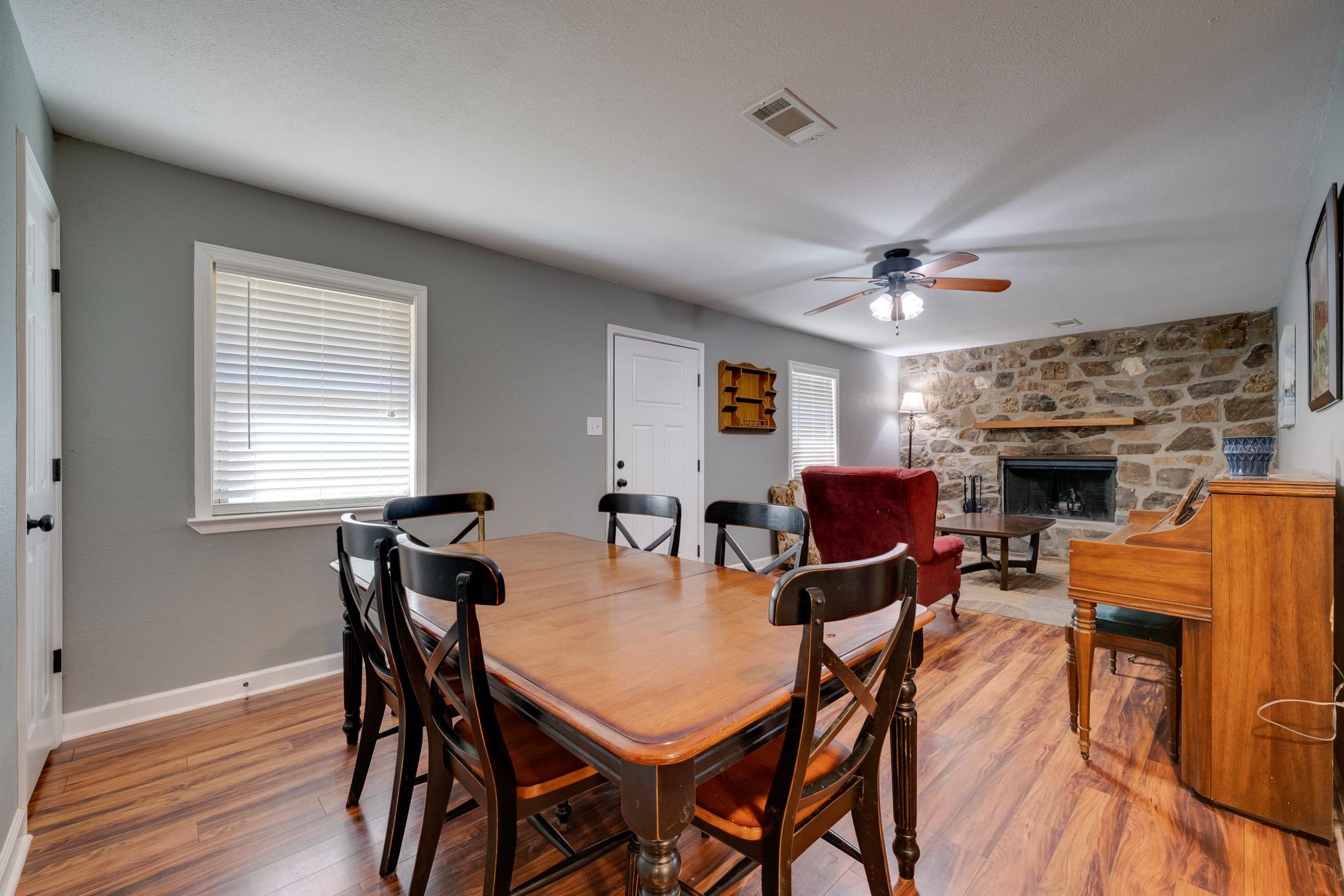 18 Crestview Road