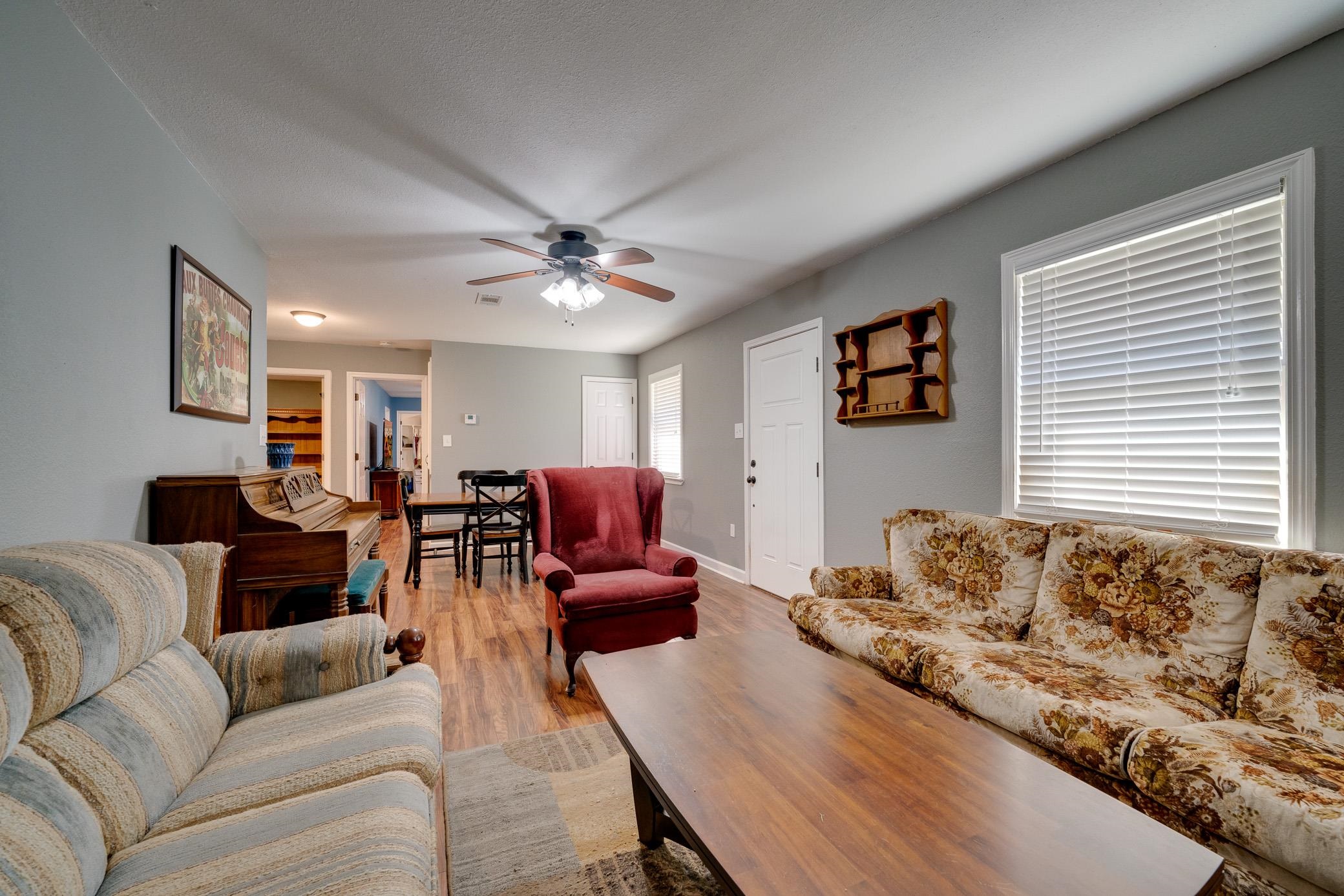 18 Crestview Road