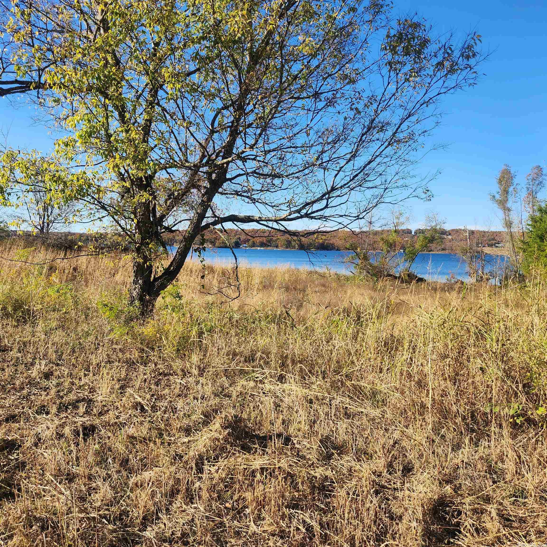 1361-1365  E. Tri Lakes  Horseshoe Bend, AR