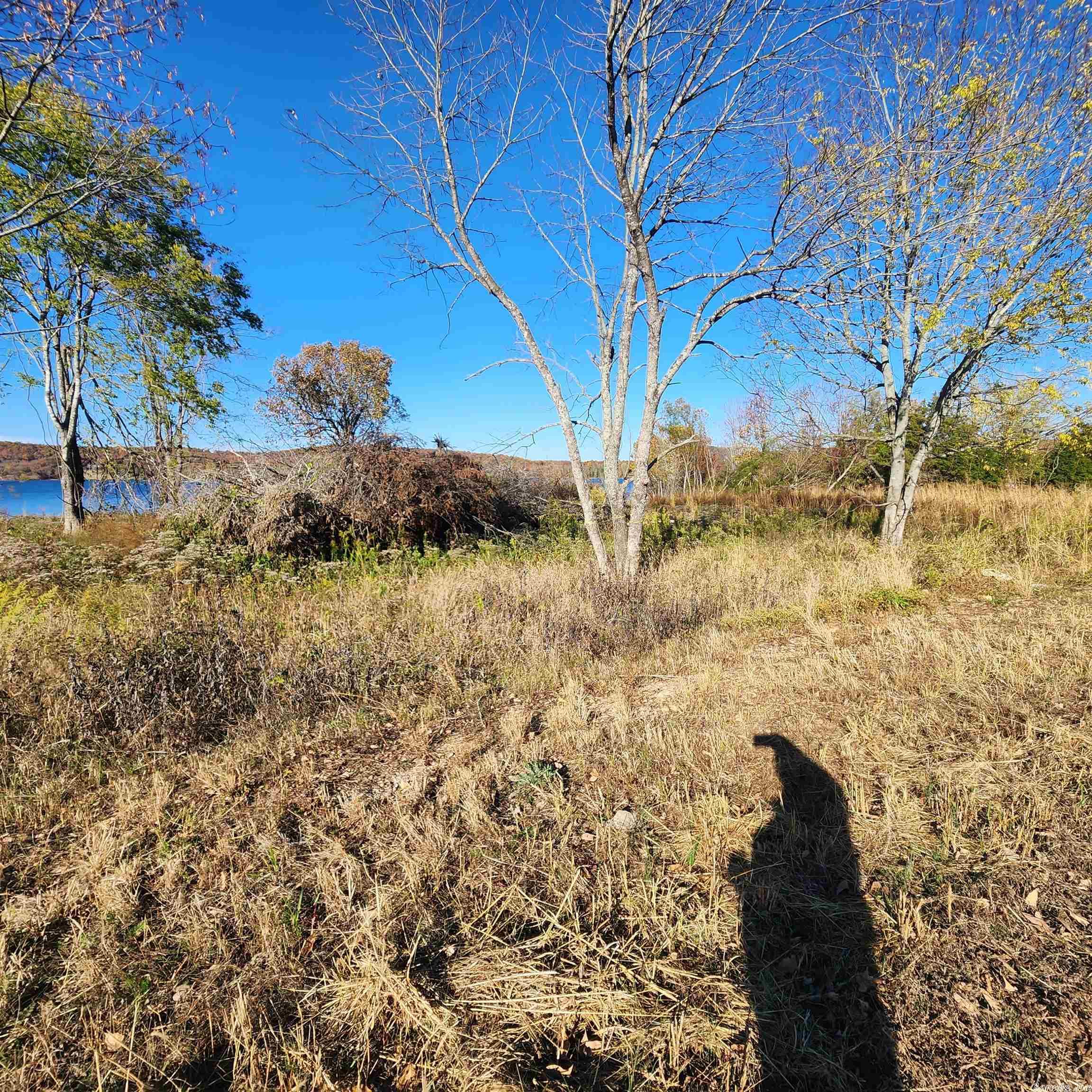 1361-1365  E. Tri Lakes  Horseshoe Bend, AR
