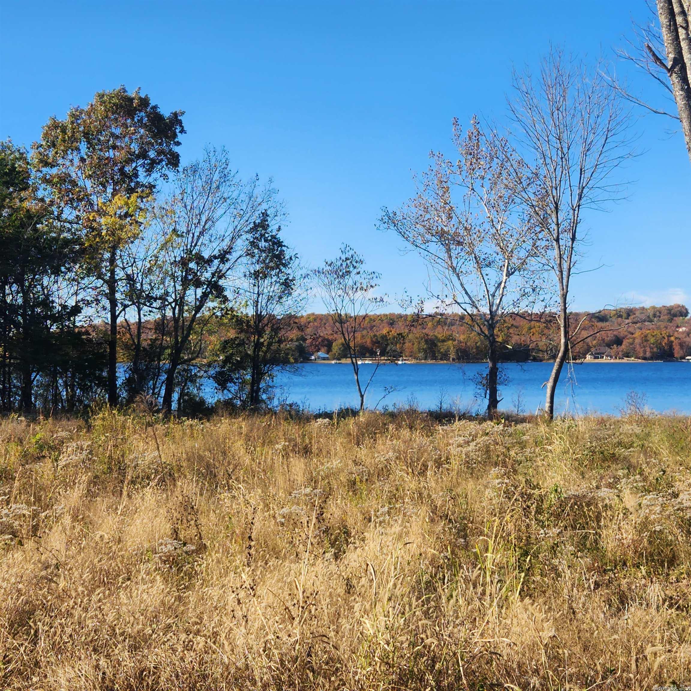 1361-1365  E. Tri Lakes  Horseshoe Bend, AR
