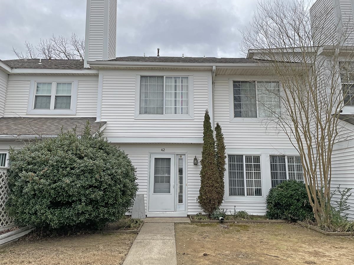 1005 S German Lane 42