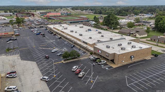 1723 W KINGSHIGHWAY STE 4 PARAGOULD PLAZA STE 4 Paragould, AR