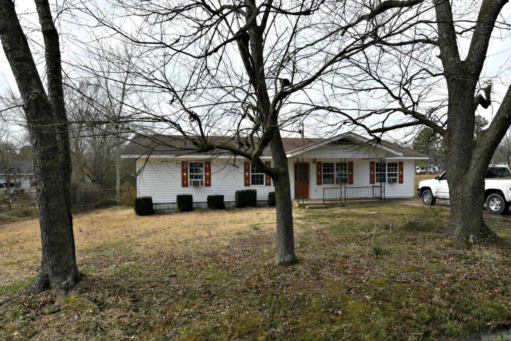 107 Luna St., Mena, AR 71953