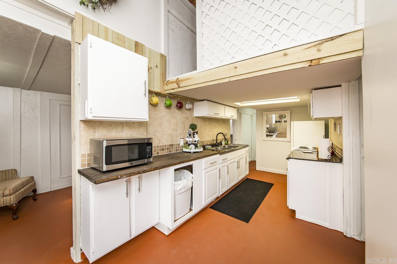 Barn Apartment Kitchen