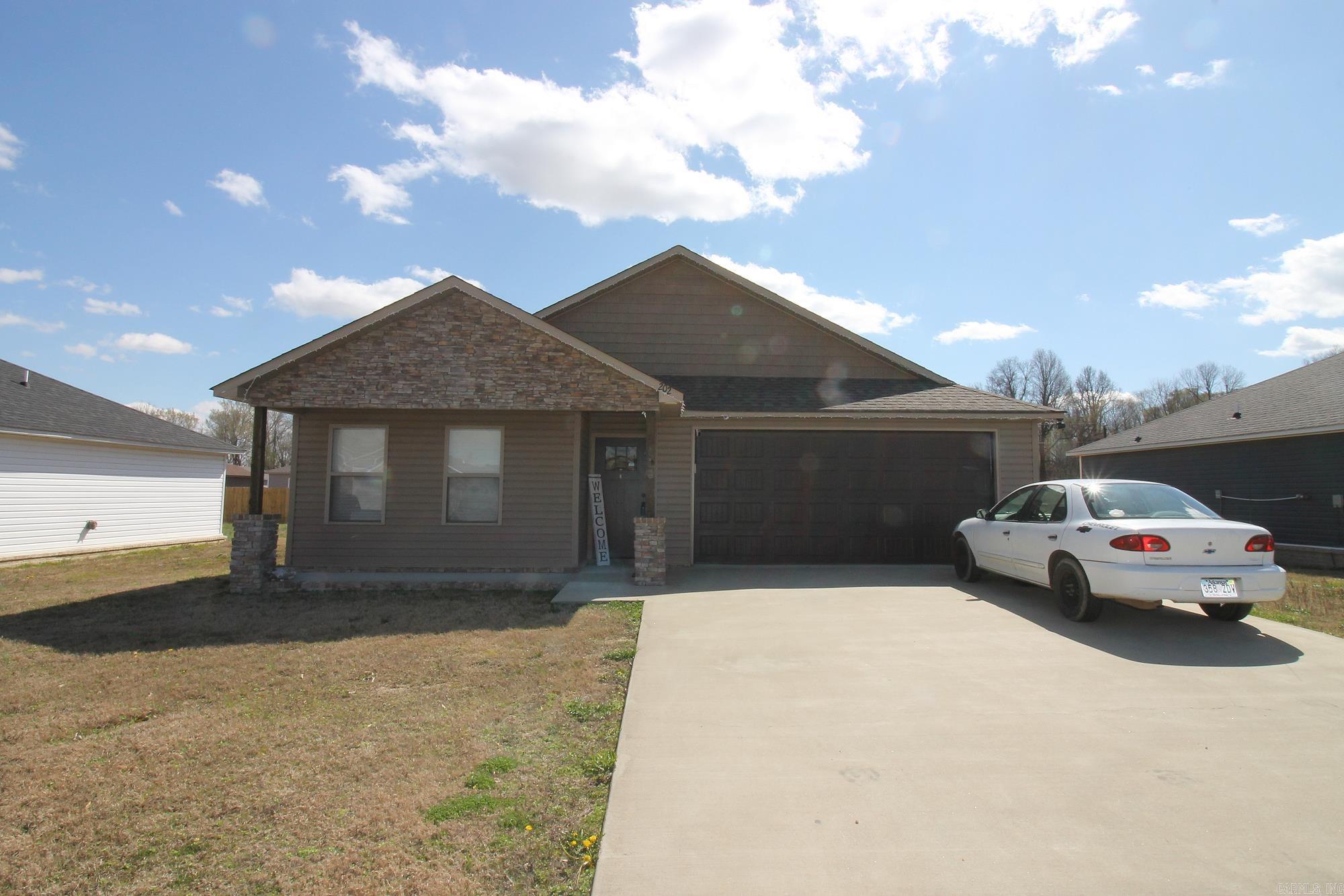 202 Stacy Drive, Paragould, AR 72450
