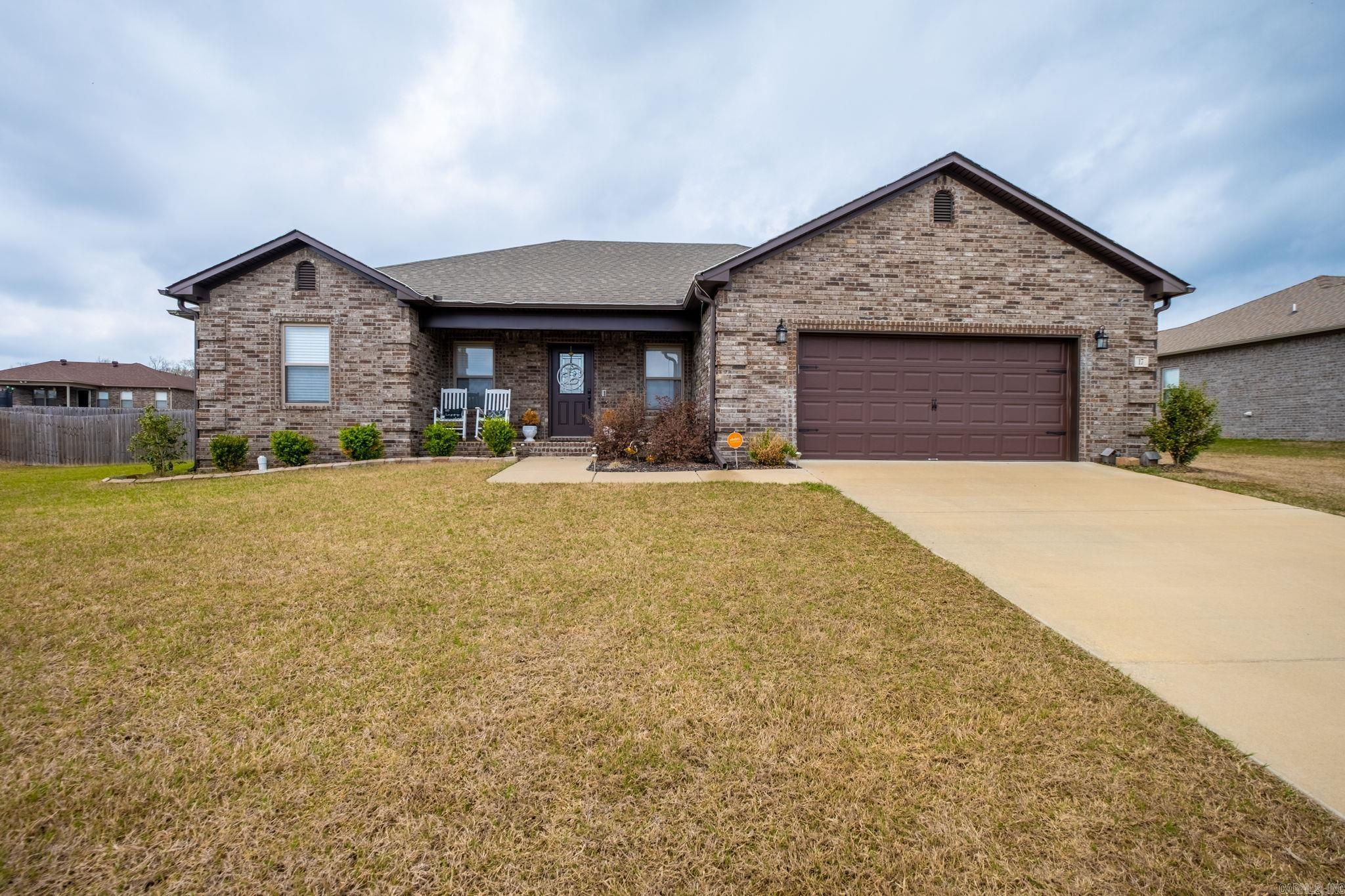 17 Marlin Dr, Austin, AR 72007