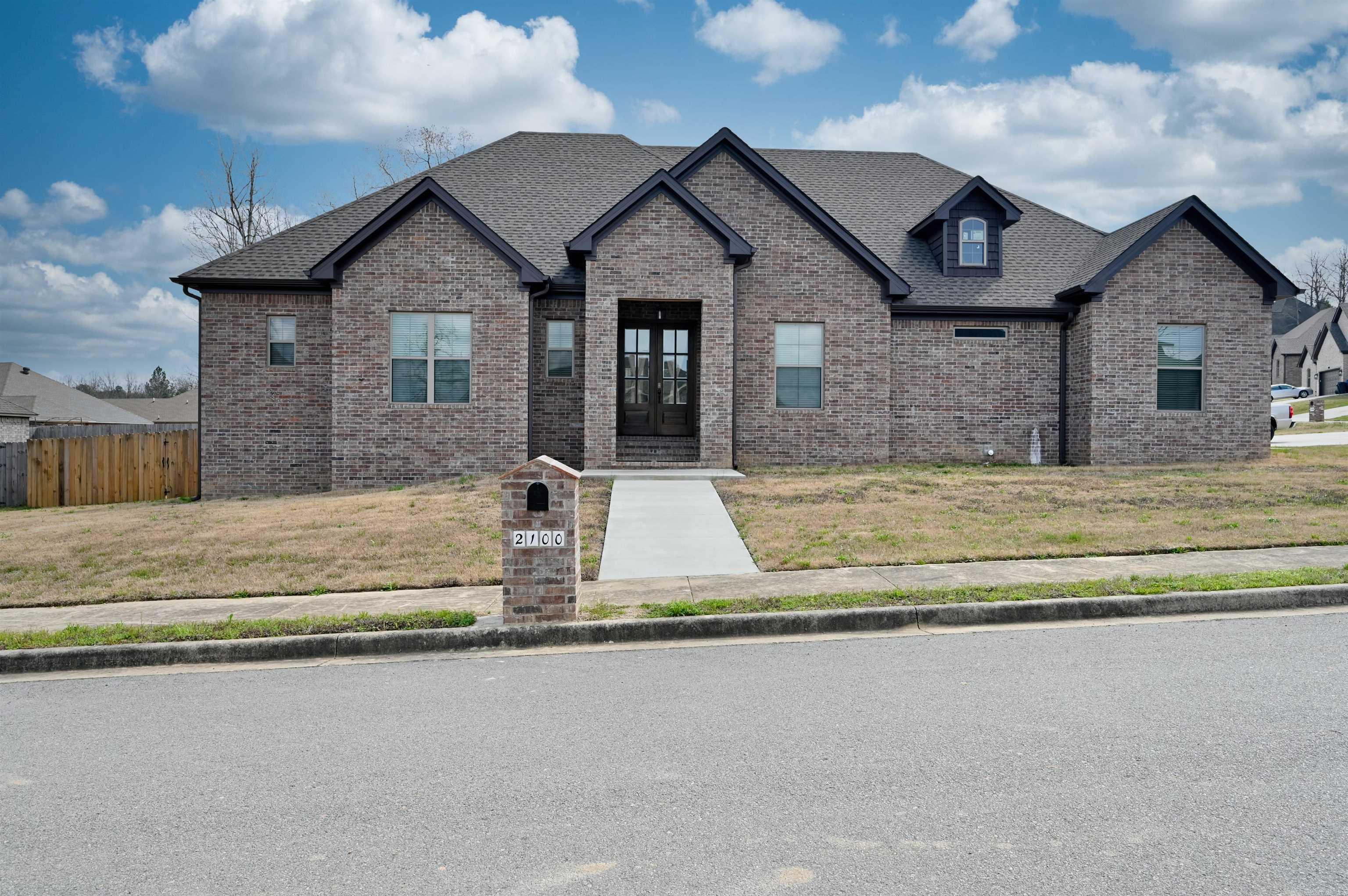 2100 Tapped Maple Drive, Sherwood, AR 72120