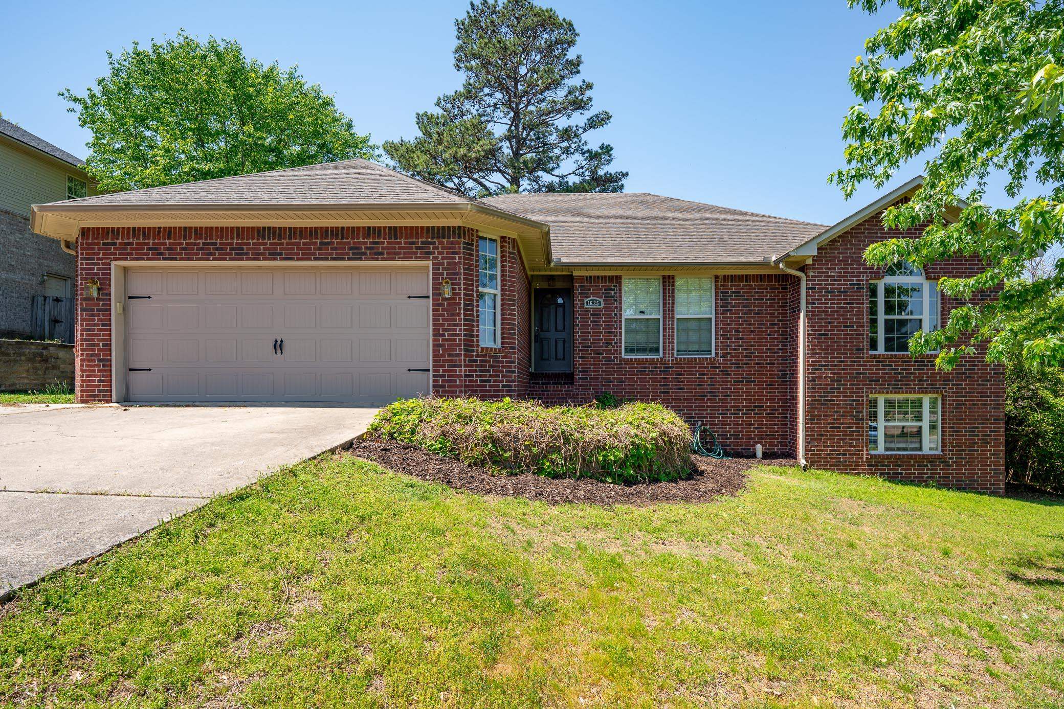 1625 Highpoint Drive