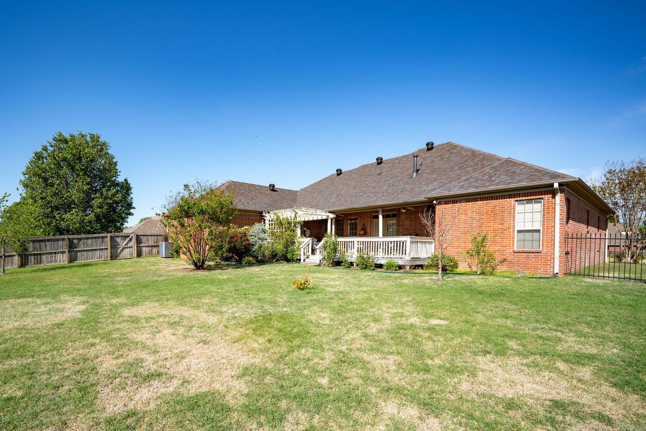 1625 Summerbrook Drive