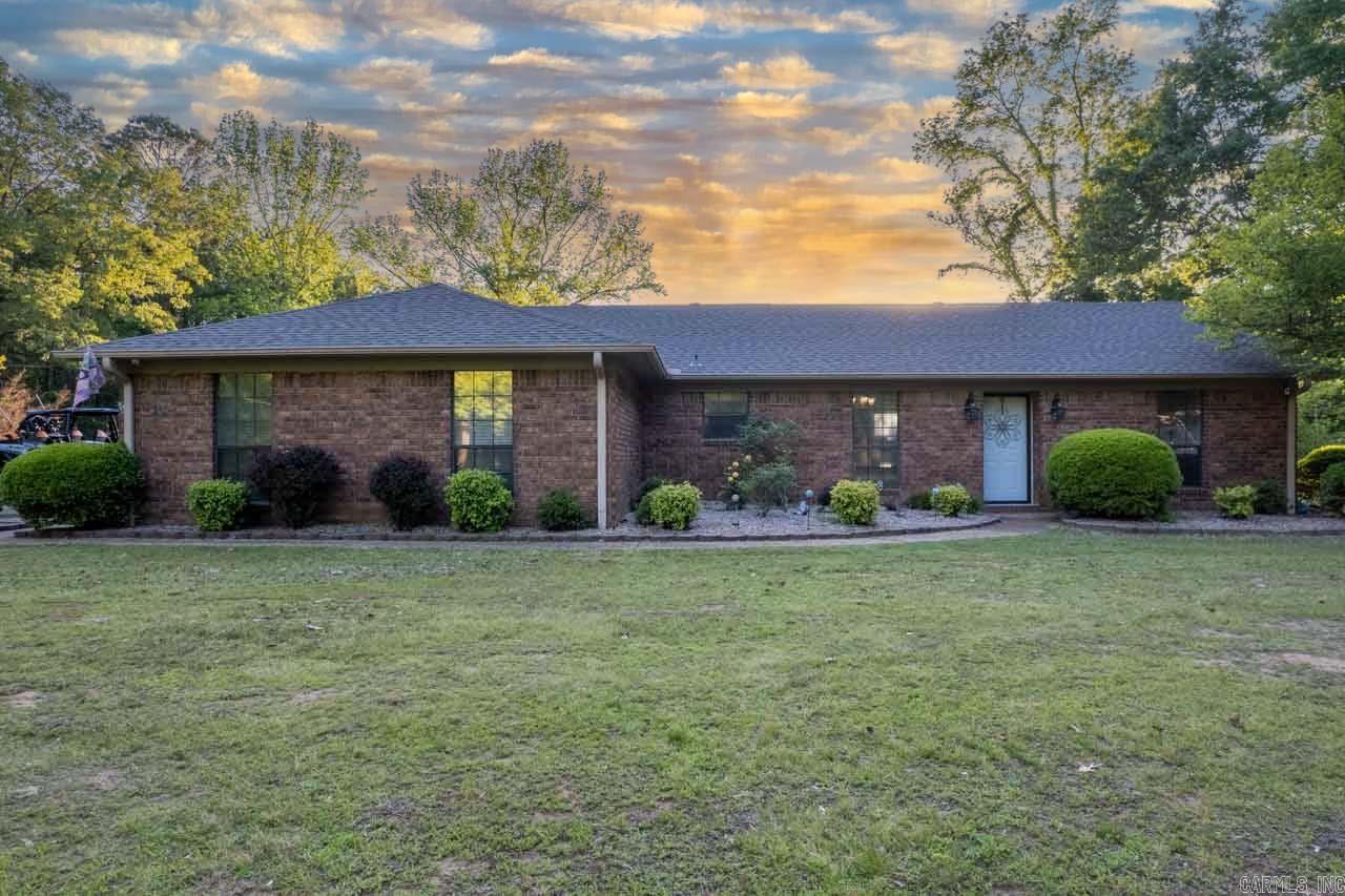 30 Sunset Country Lane, Lonoke, AR 72086