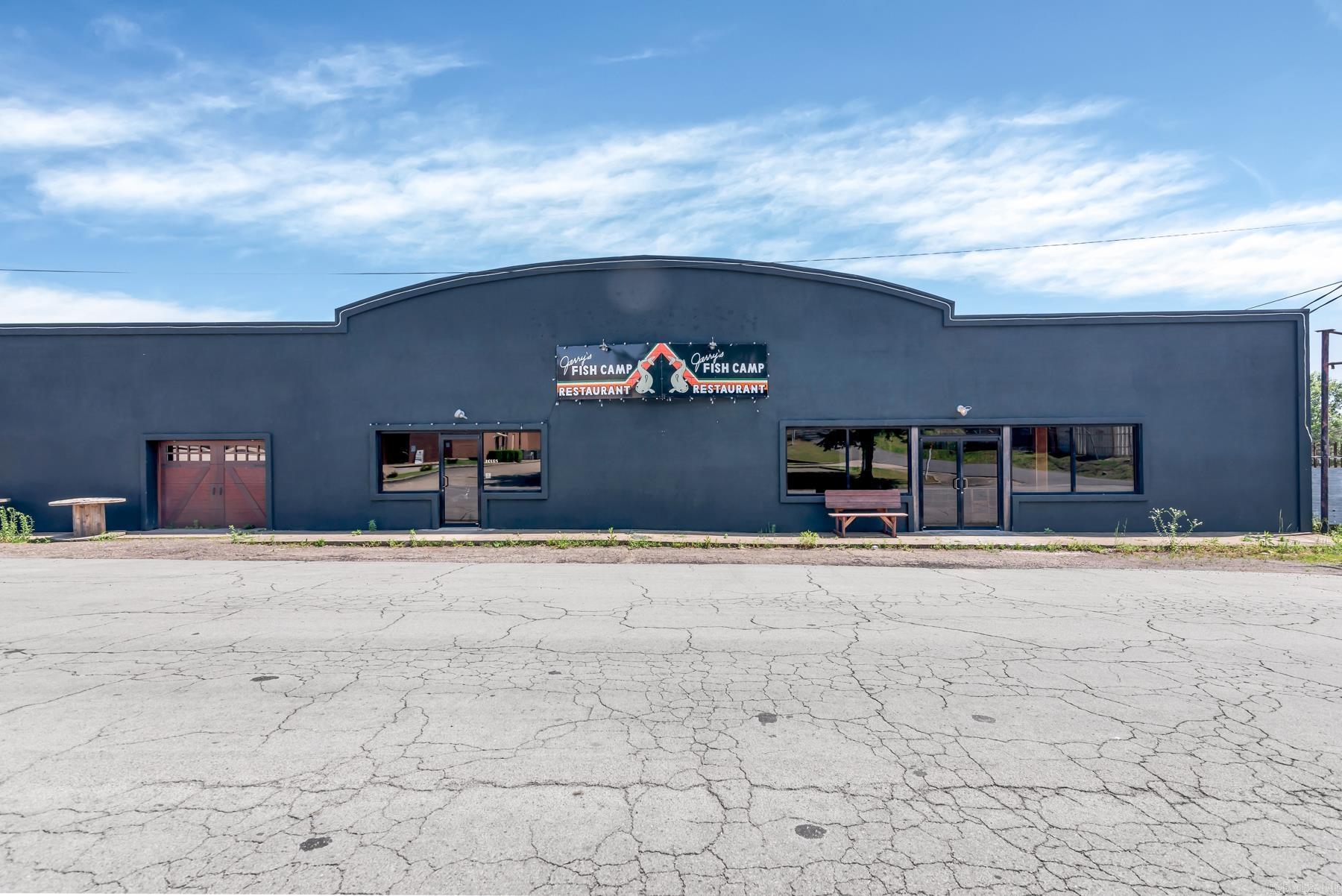 816  DEQUEEN STREET  Mena, AR