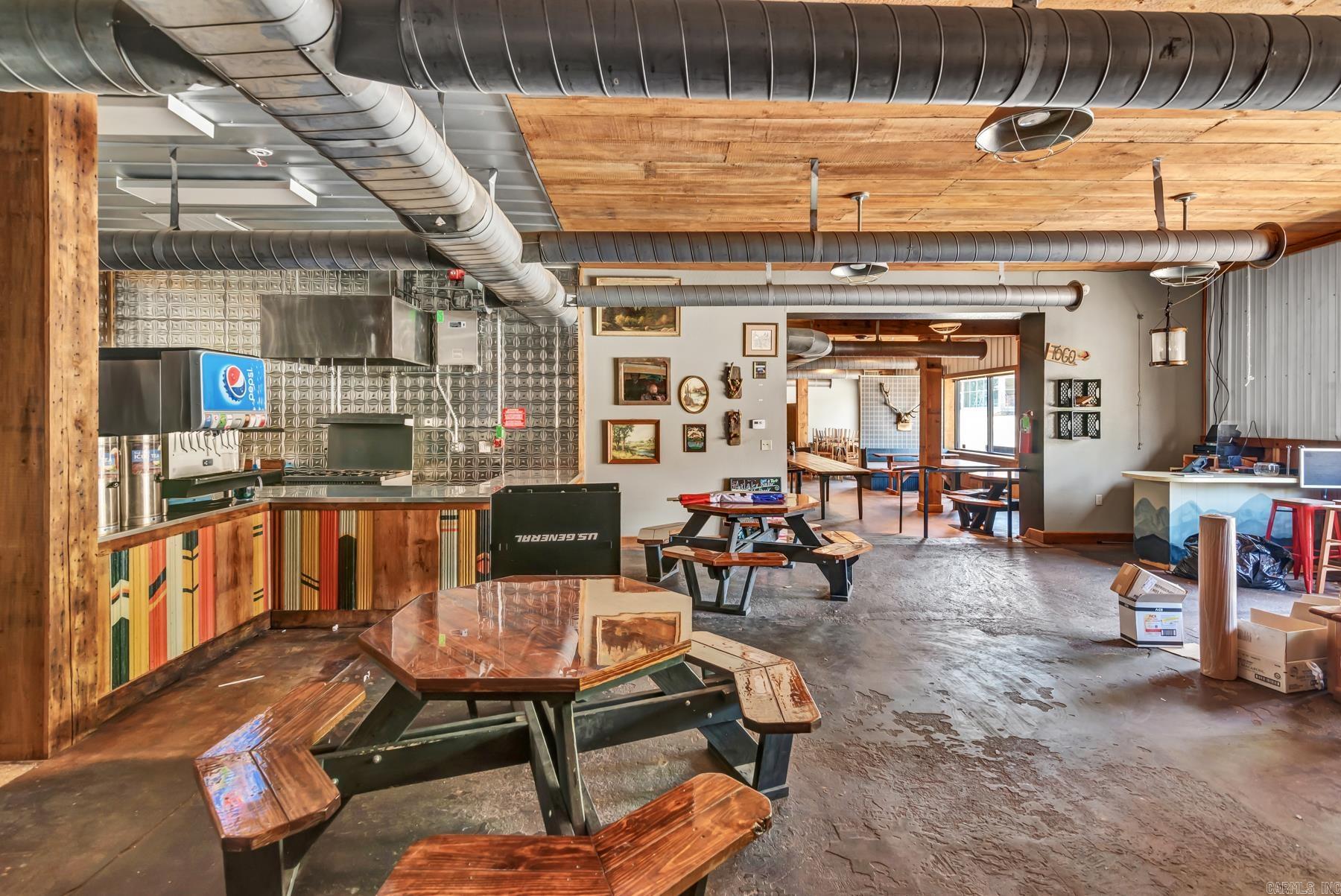 816  DEQUEEN STREET  Mena, AR