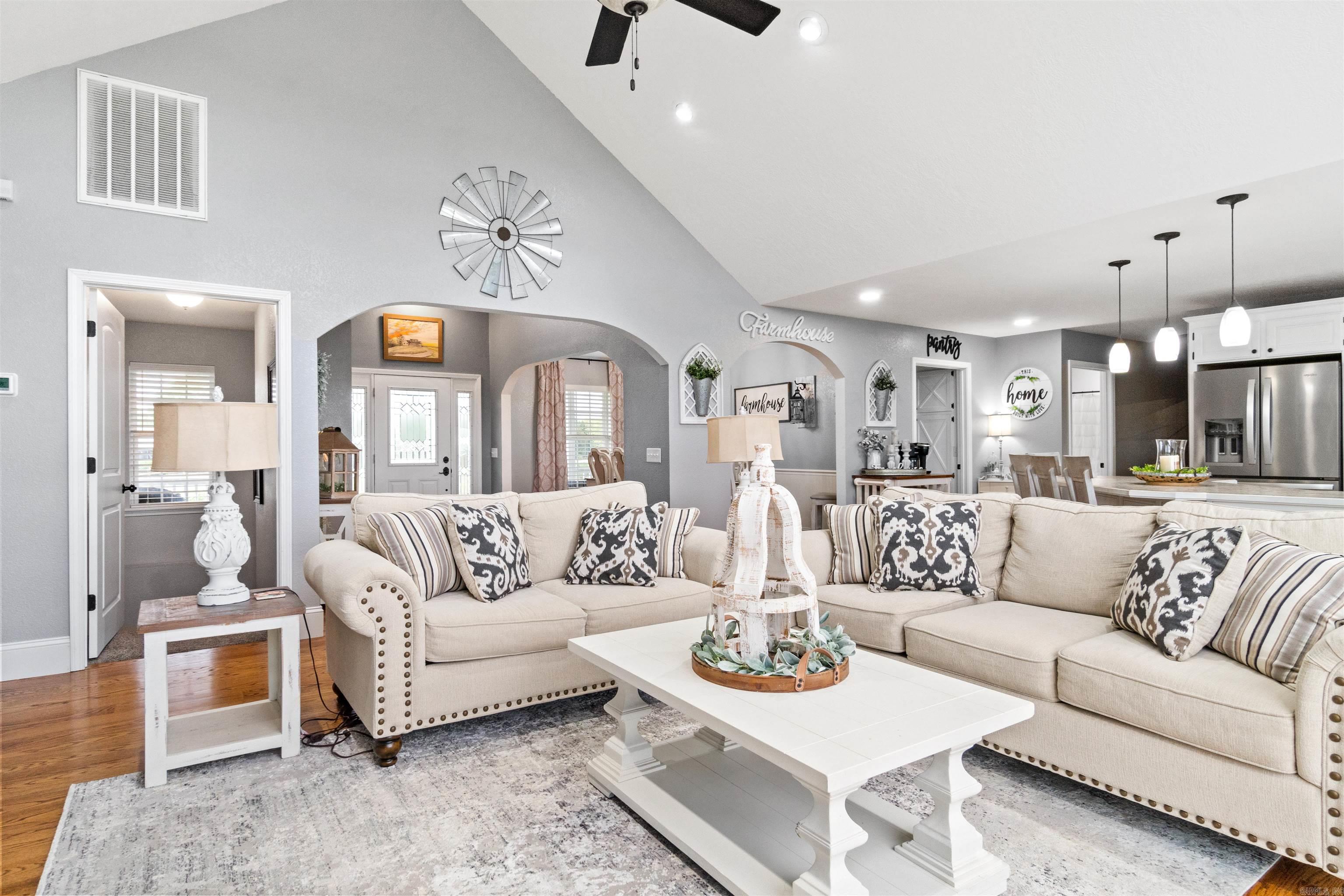1636 S Maumee  Marshall, AR