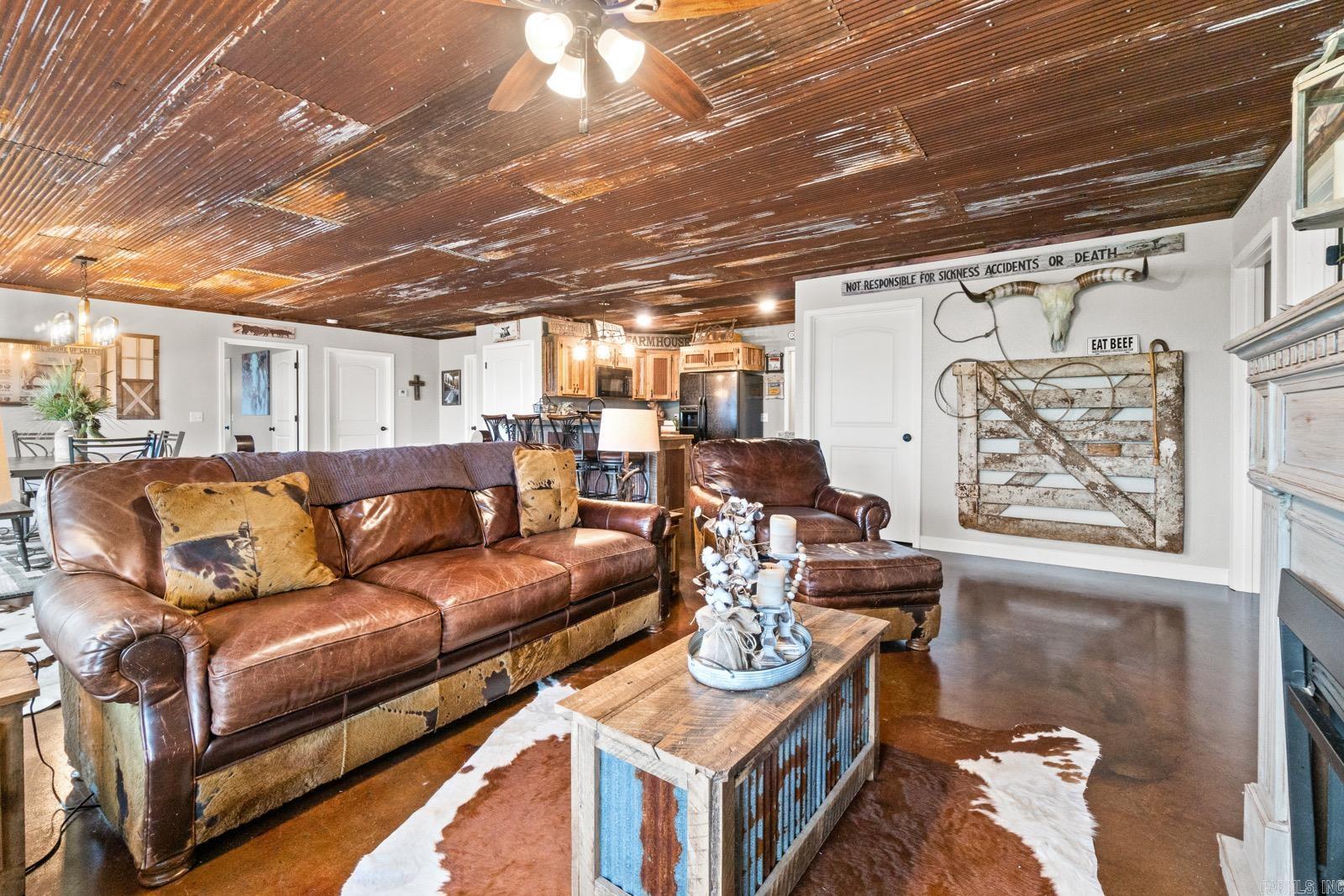 1636 S Maumee  Marshall, AR