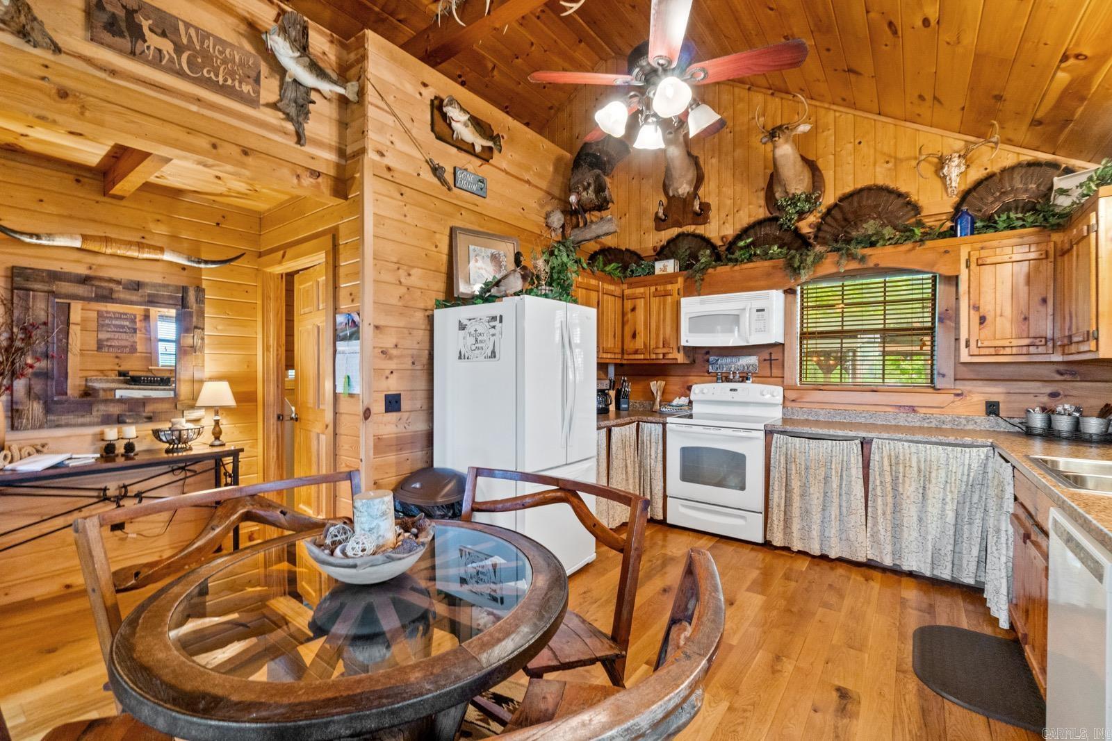 1636 S Maumee  Marshall, AR