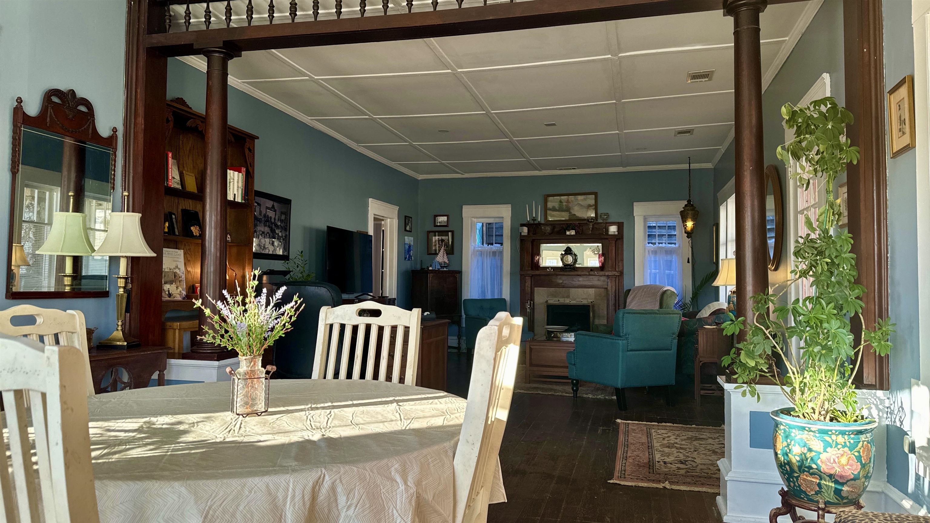 201  N Spring St  Hardy, AR