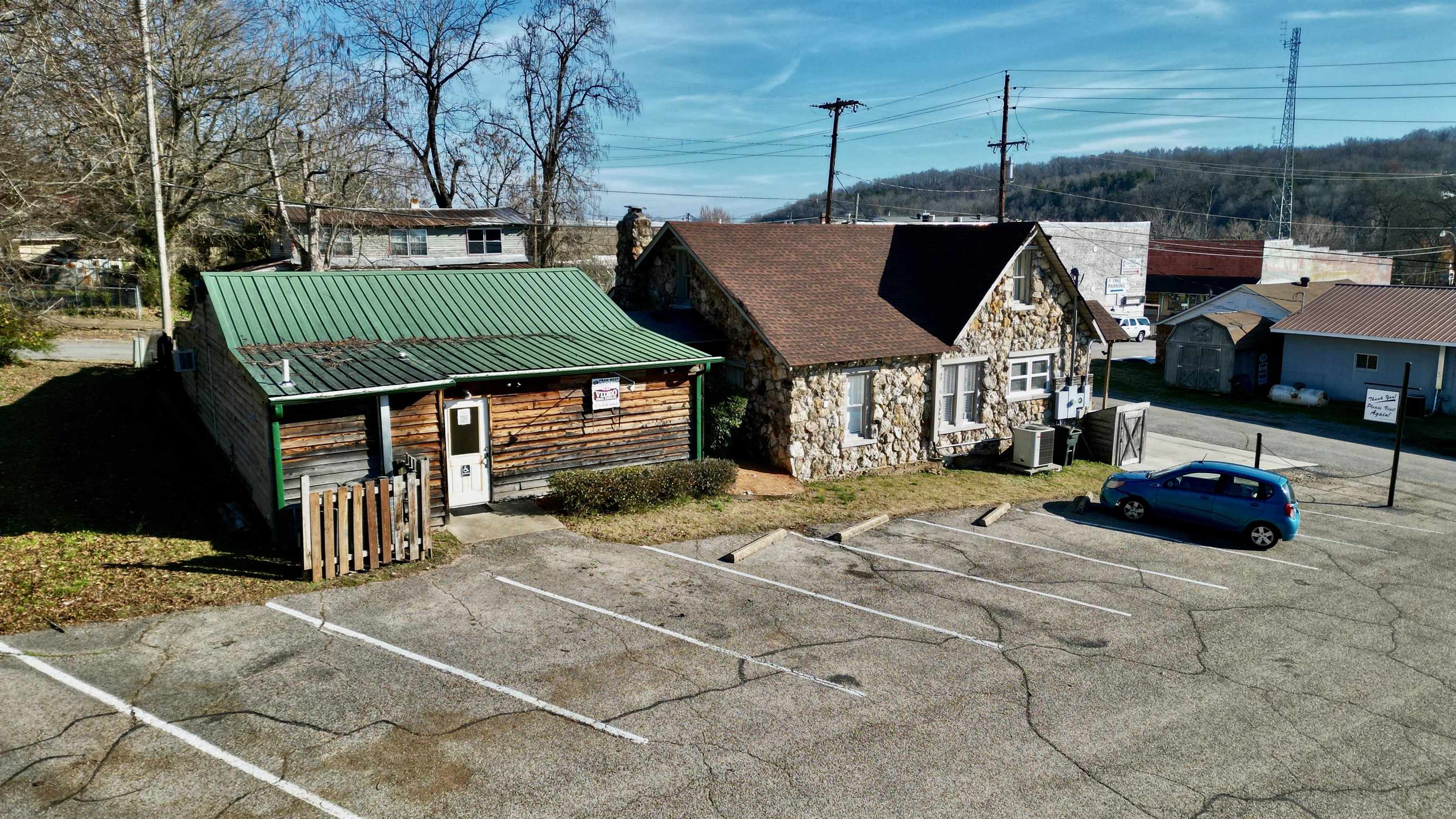 201  N Spring St  Hardy, AR