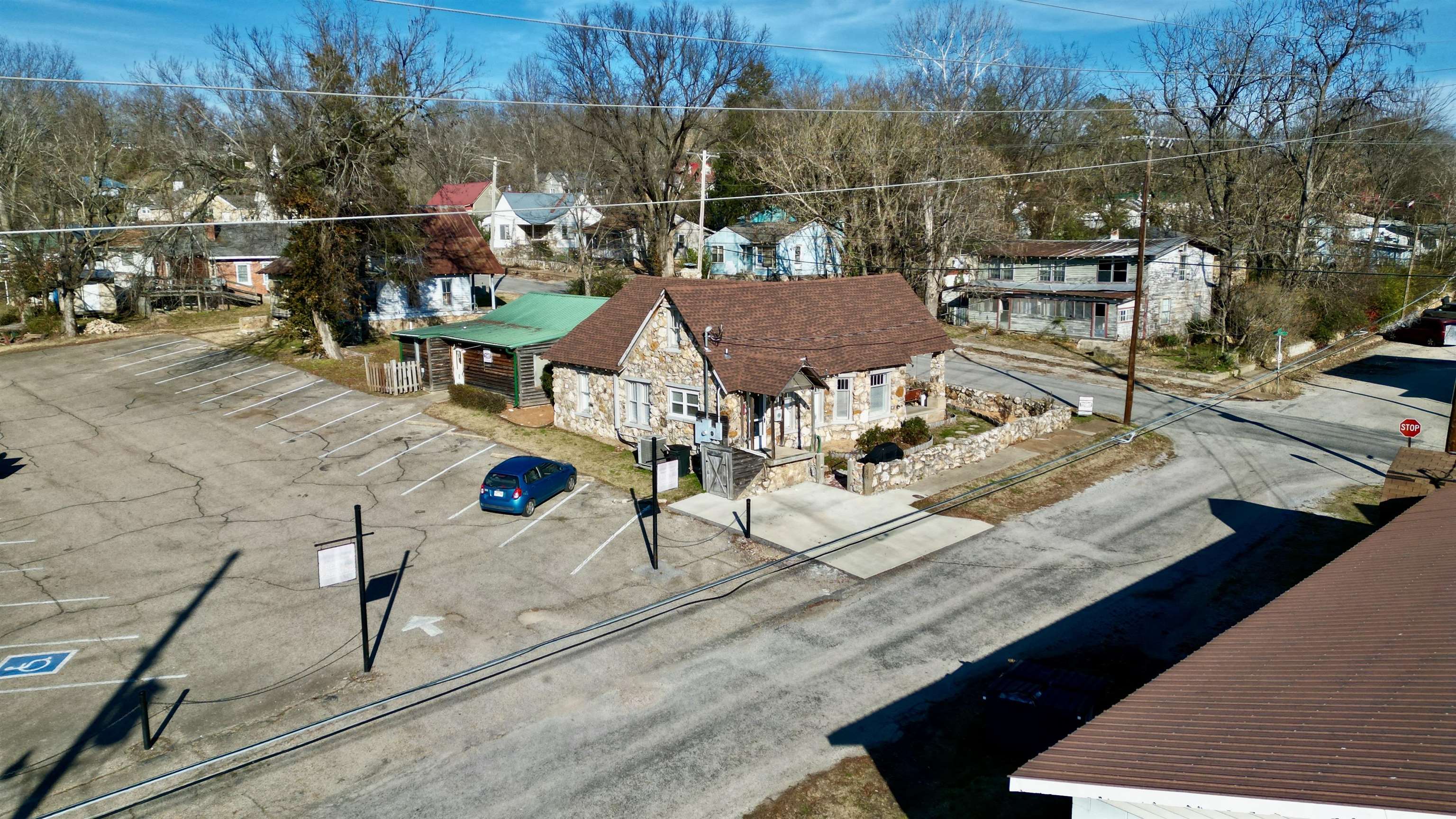 201  N Spring St  Hardy, AR