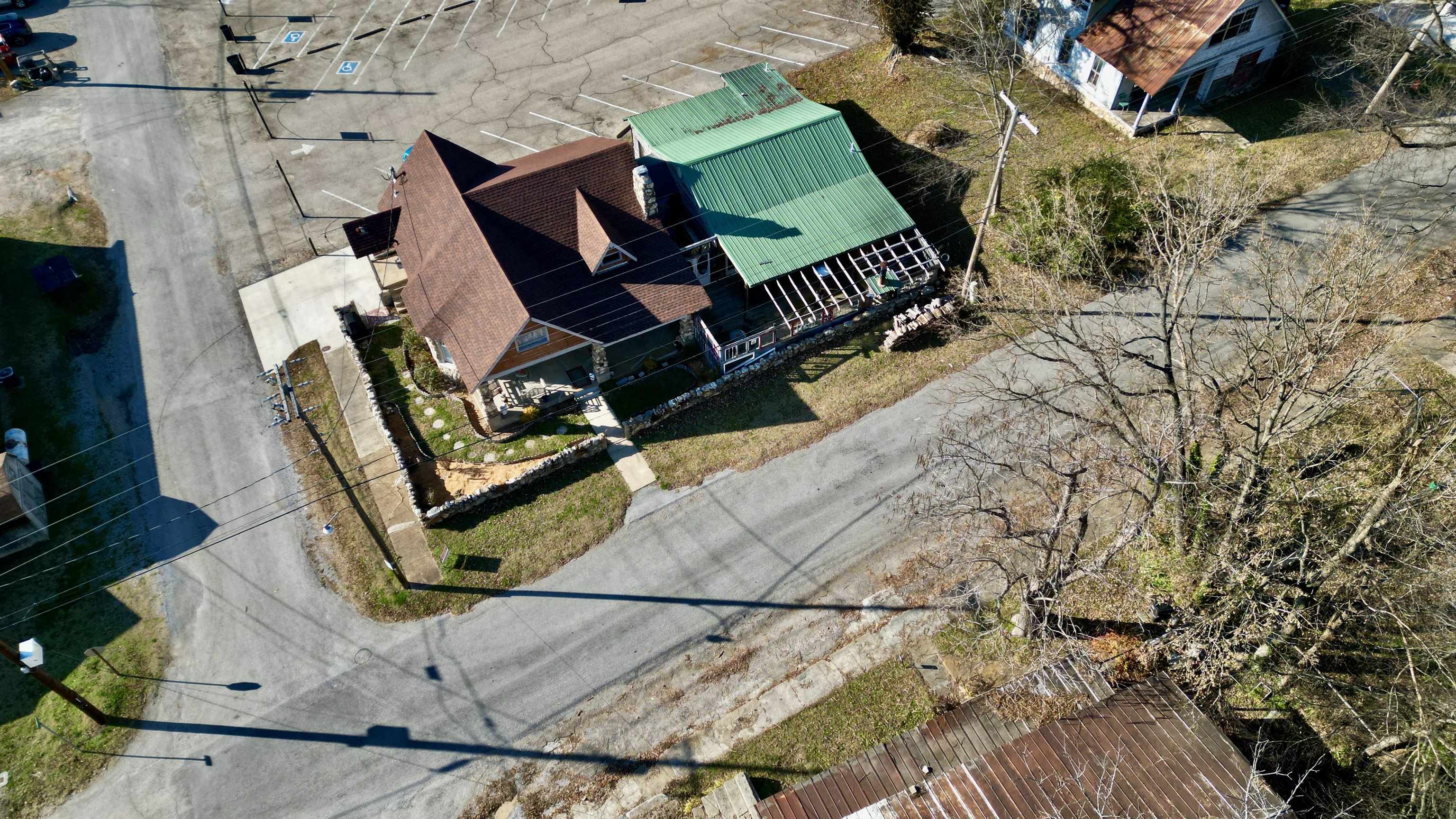 201  N Spring St  Hardy, AR