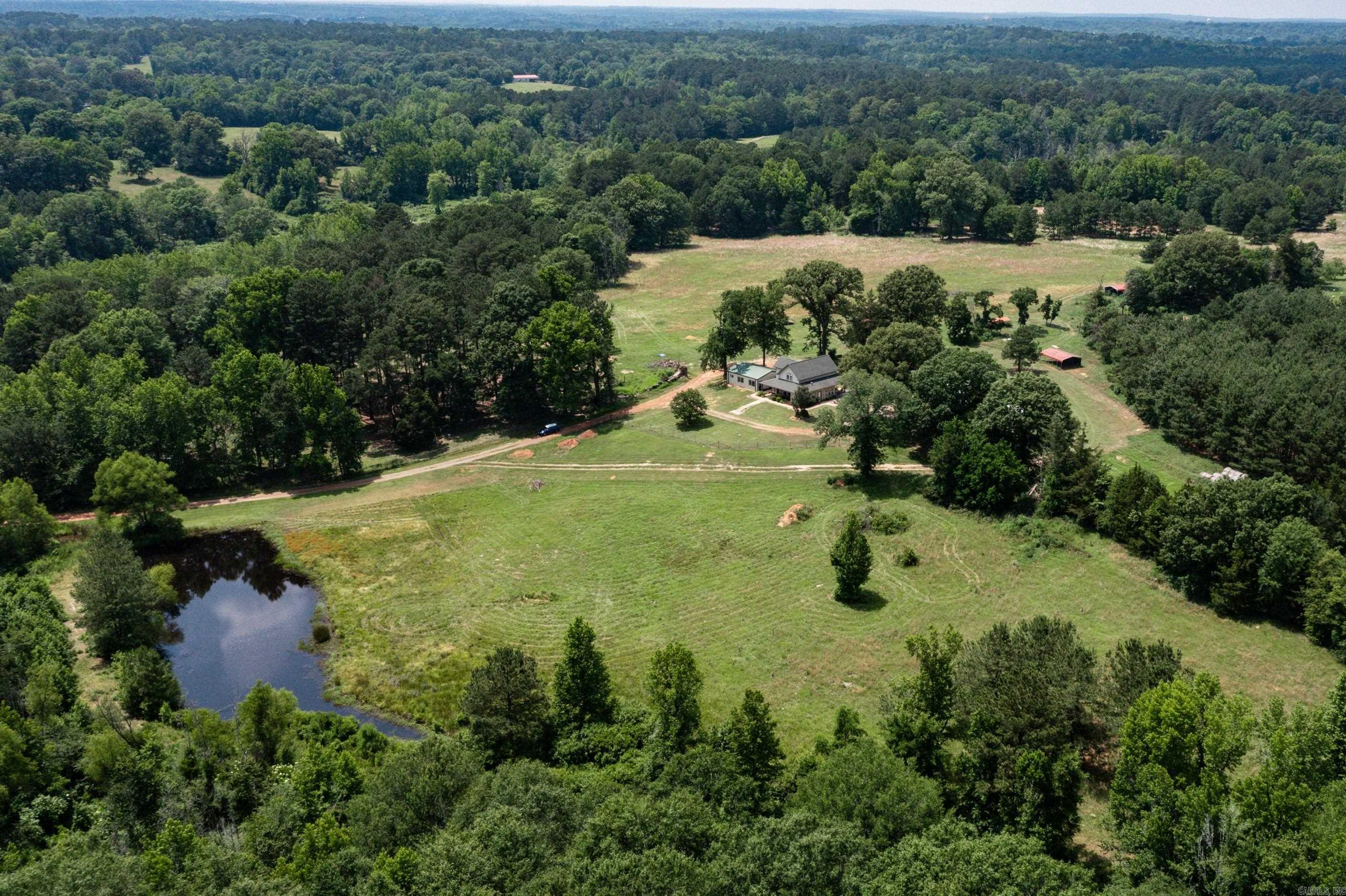 803 County Road 4682, Atlanta, TX 75551