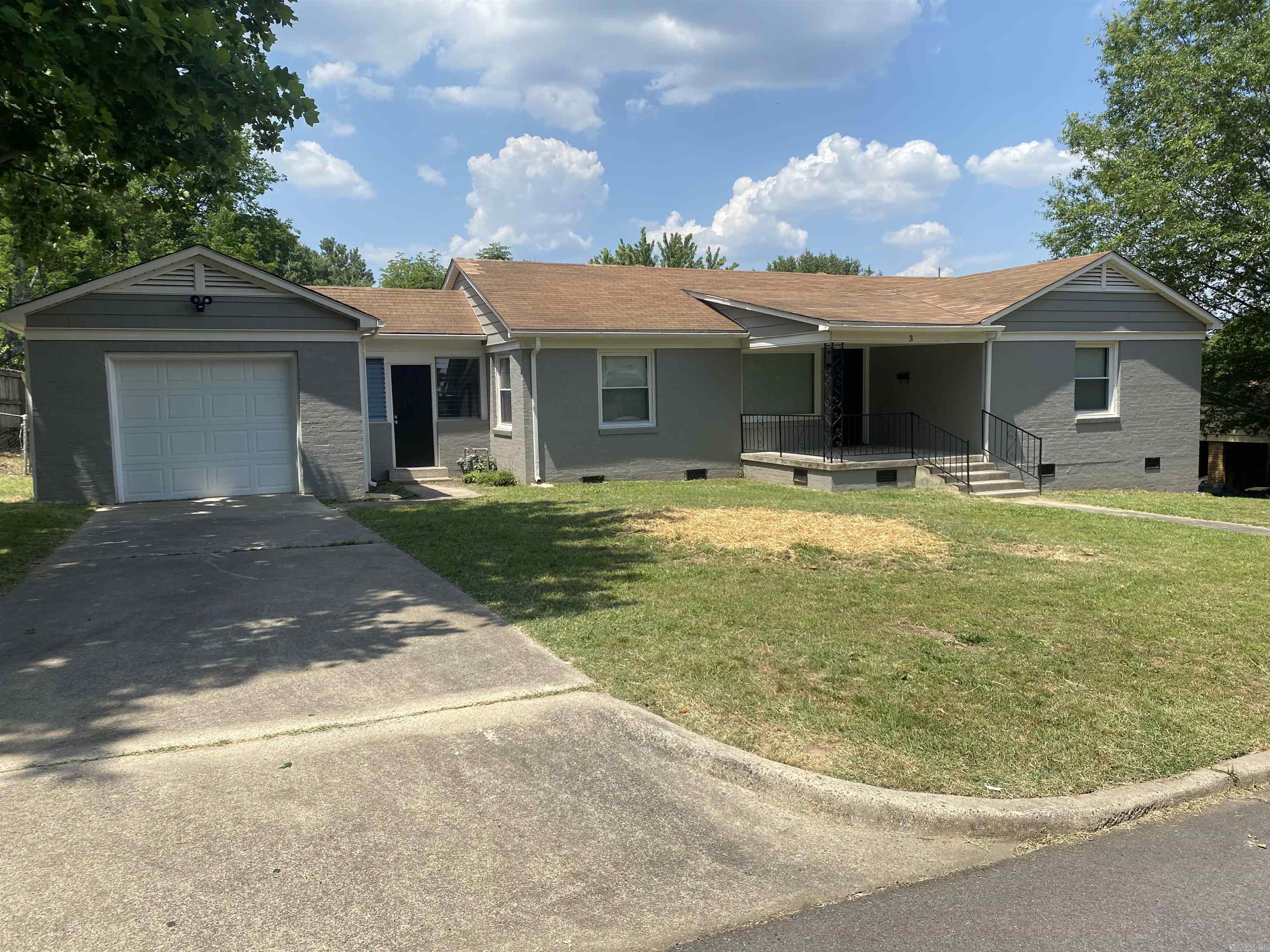 3 W Avalon Drive, North Little Rock, AR 72118