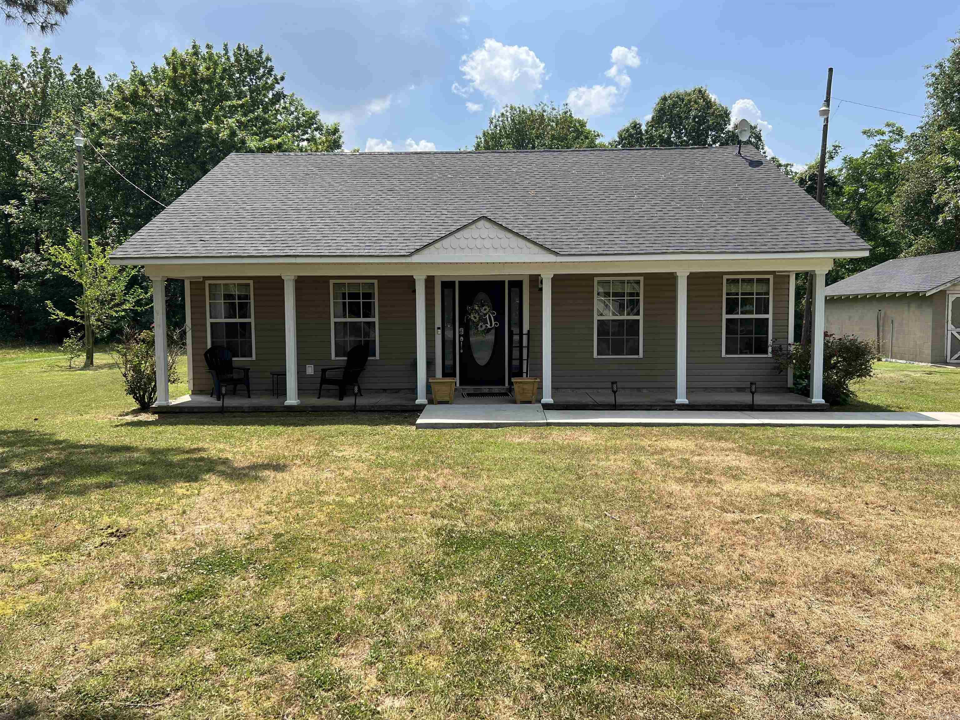 602 S Highway 11, Hazen, AR 72064
