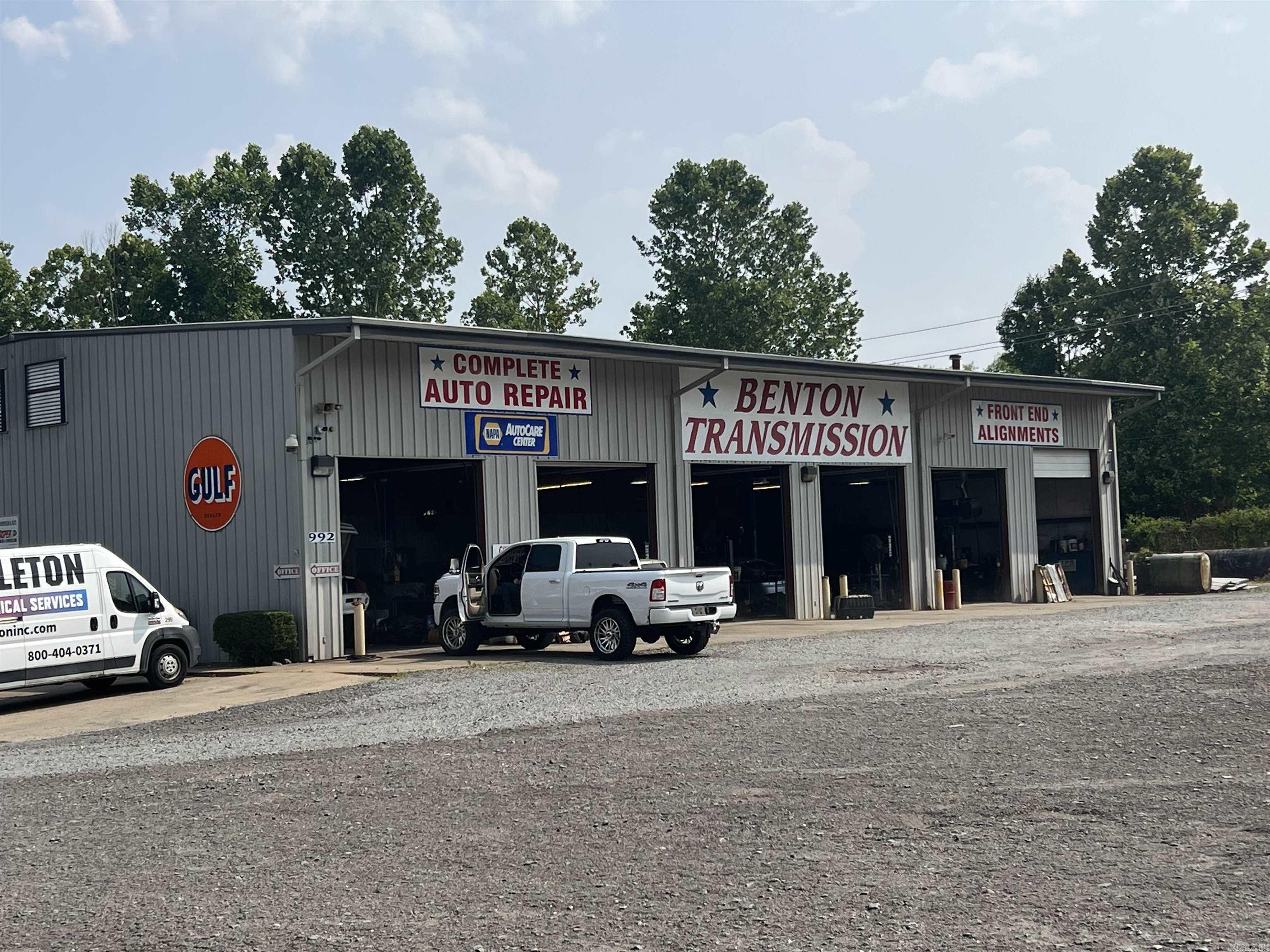 992 Highway 5, Benton, AR 72019