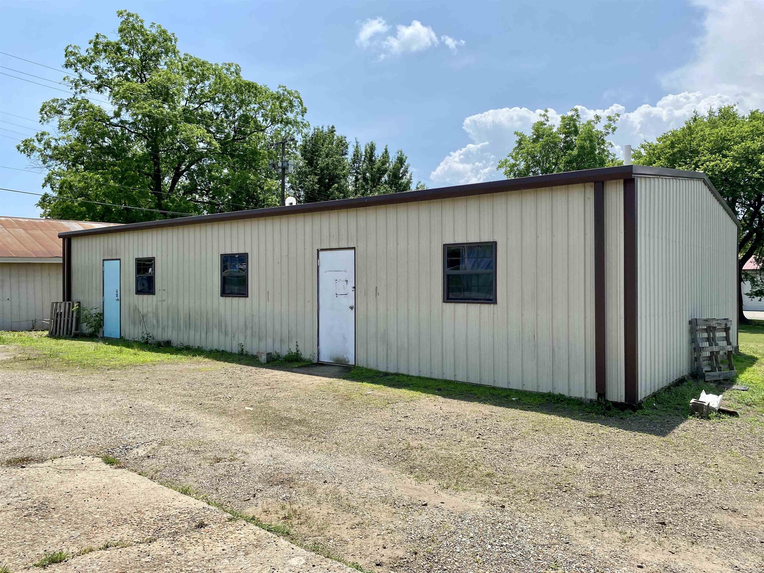 307 E Highway 64  Coal Hill, AR
