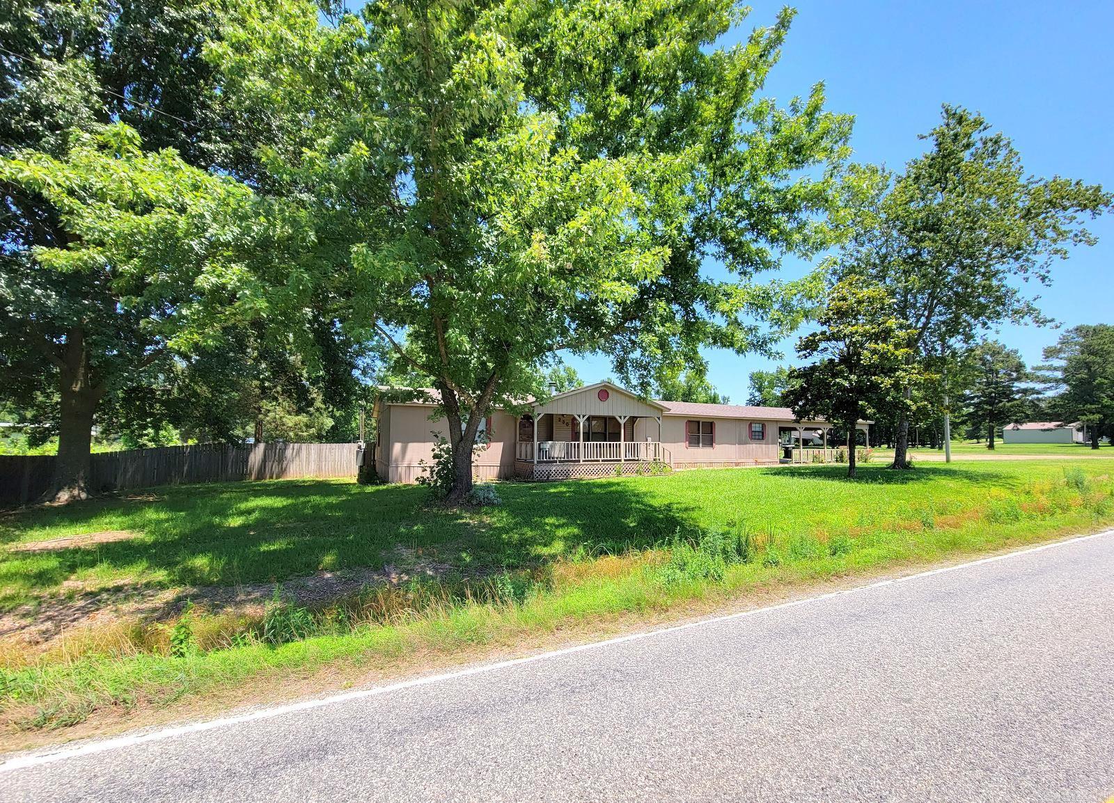 230 W Main  Lockesburg, AR