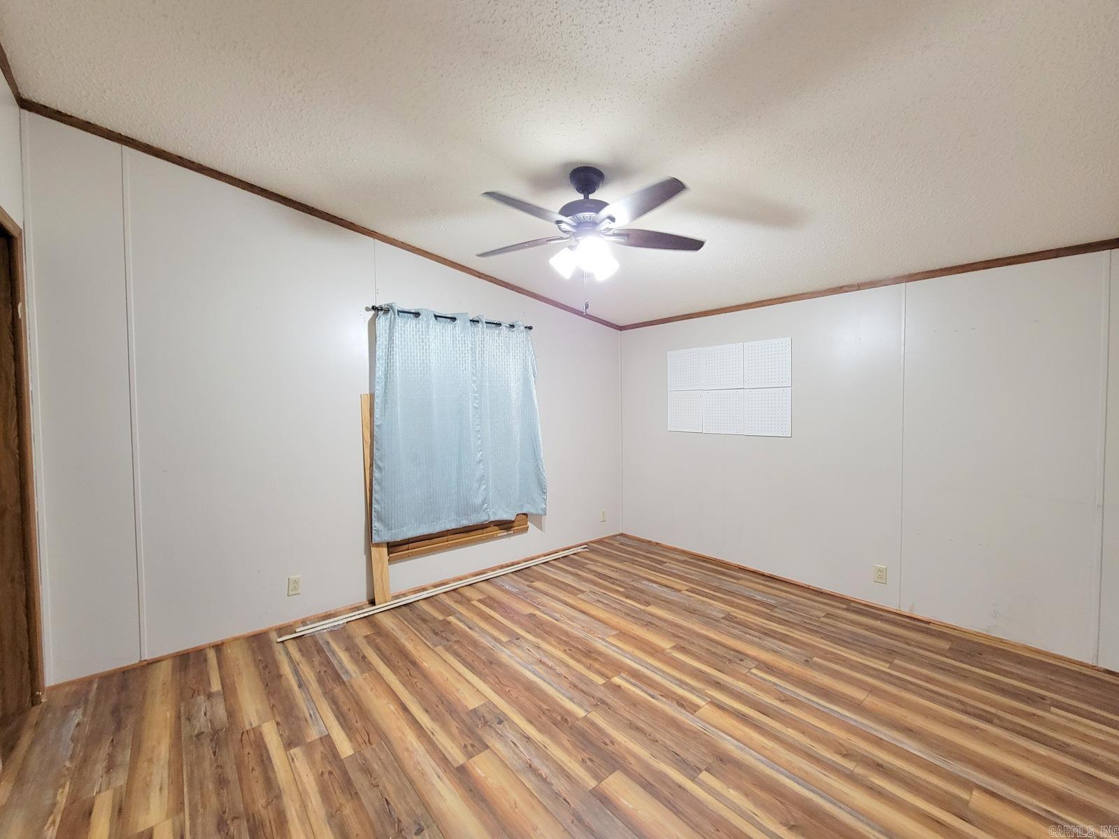 230 W Main  Lockesburg, AR