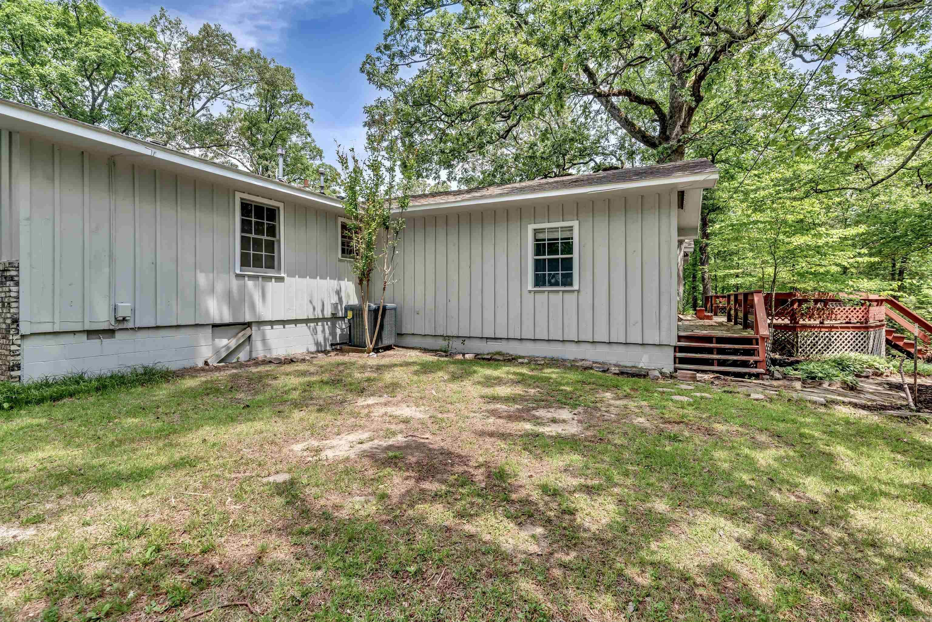 1300 SO EVE STREET Mena, AR 71953