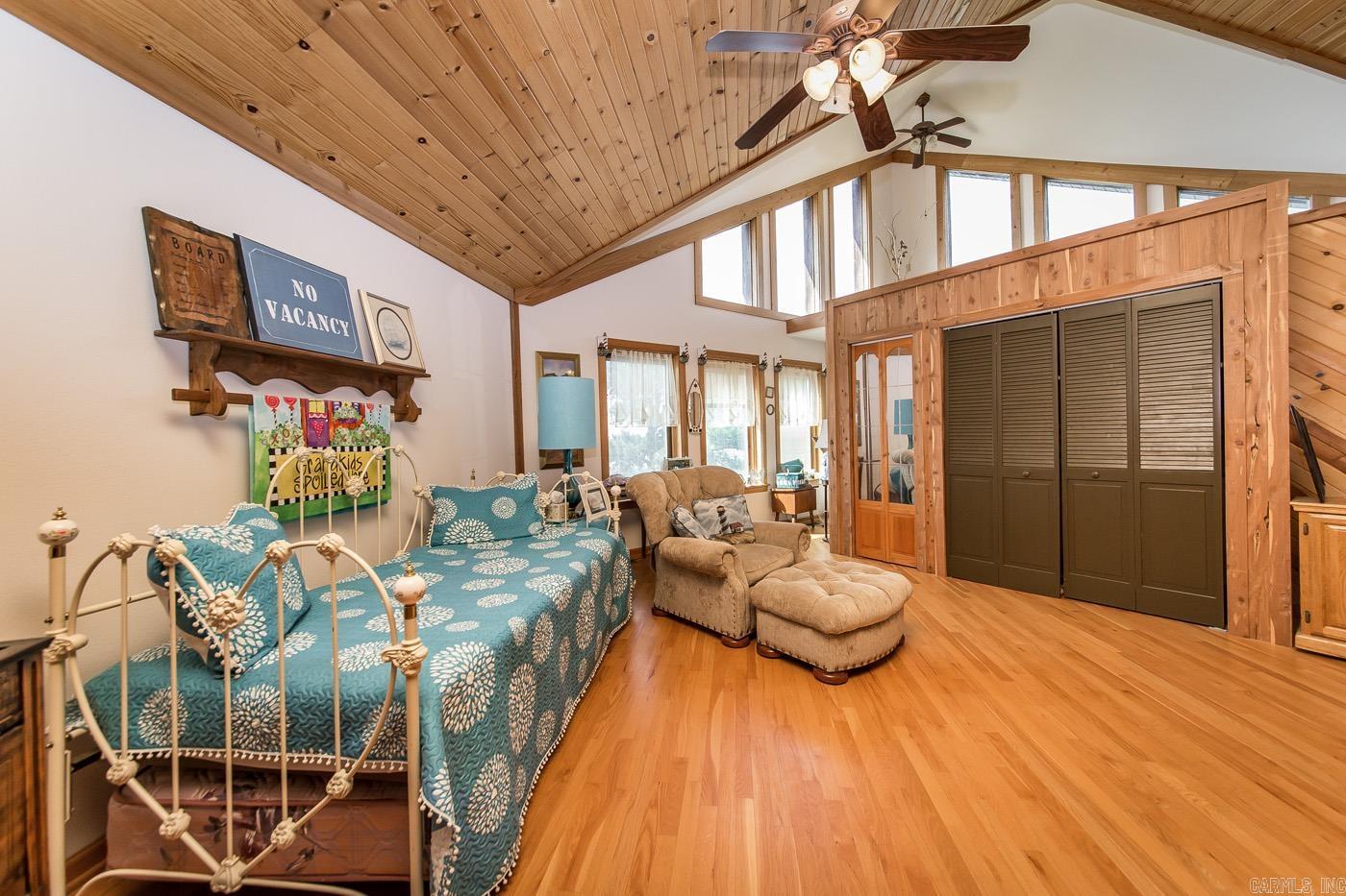 Landry Realty Lake Front Paradise with Majestic Lake View