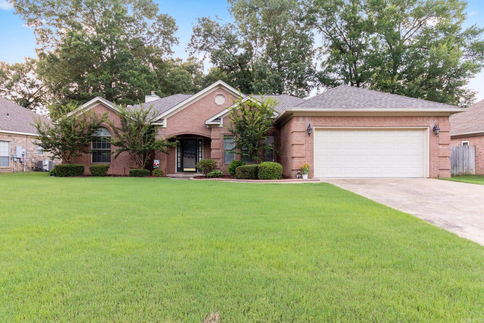 109 Montpellier Drive, Maumelle, AR 72113