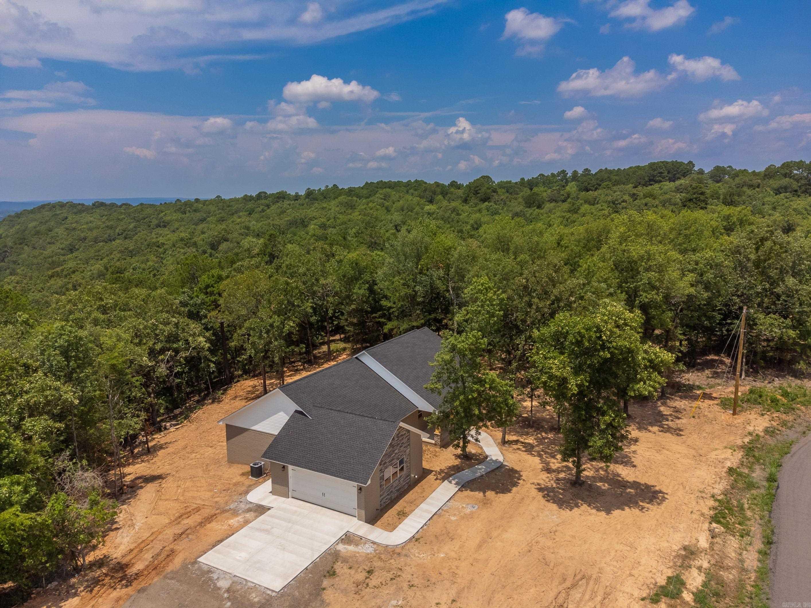 431  Apple  Russellville, AR
