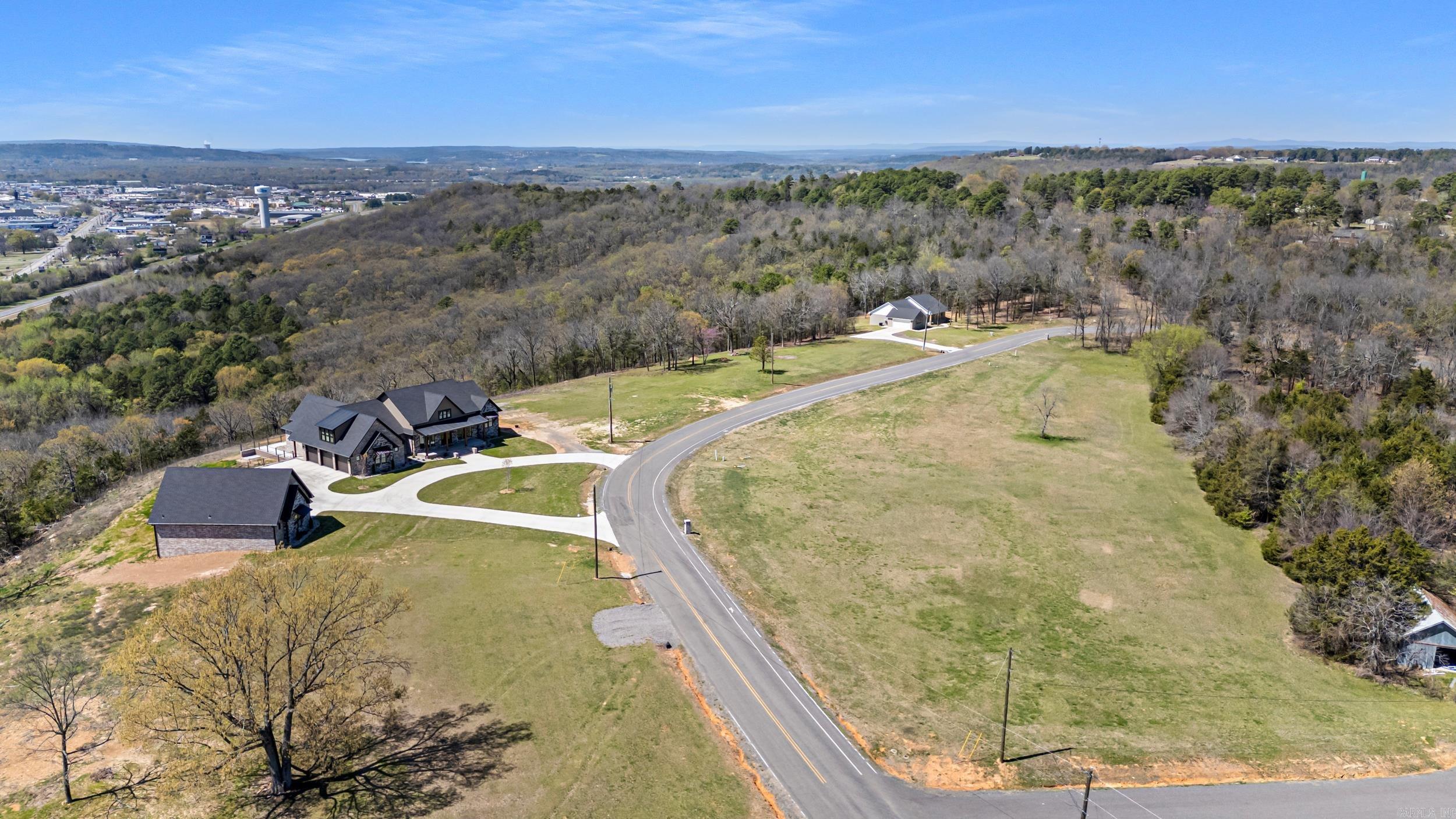 431  Apple  Russellville, AR