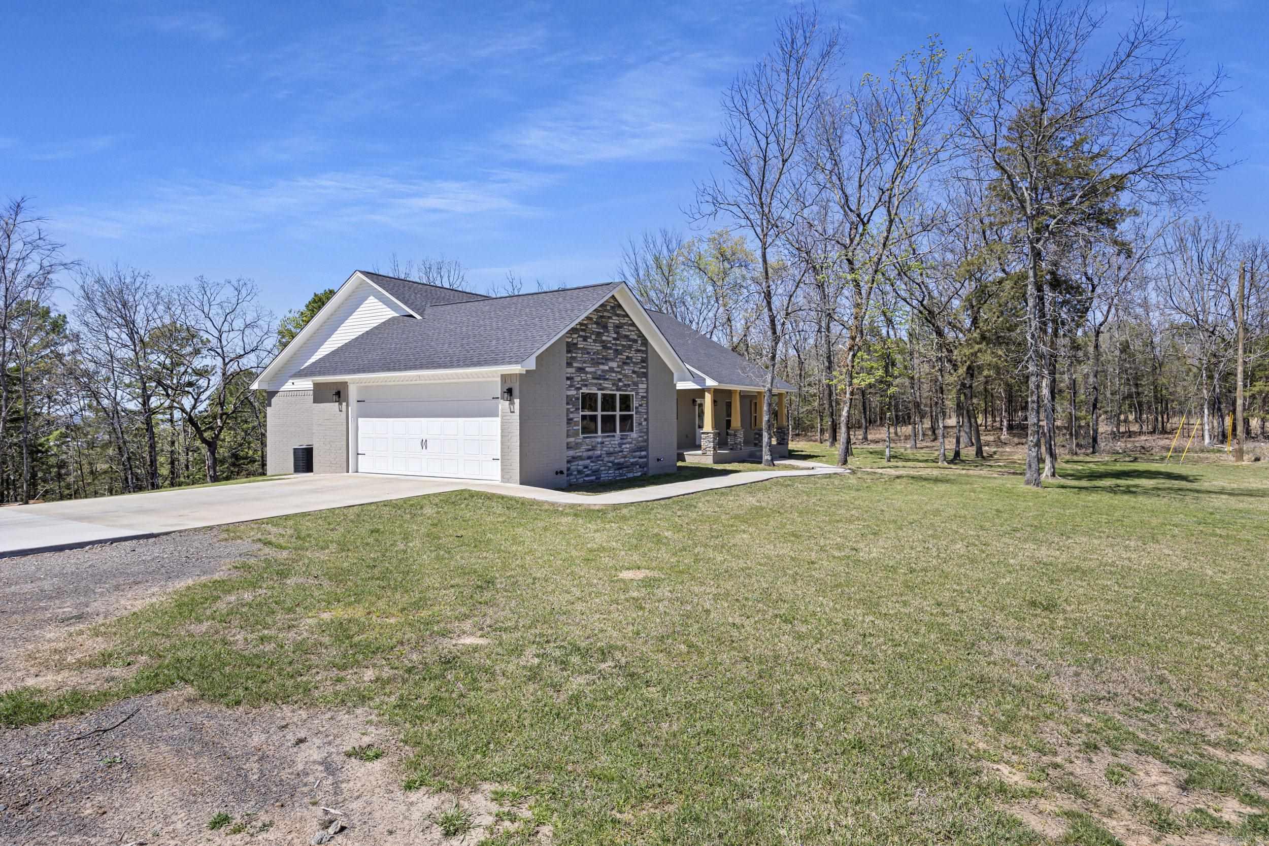 431  Apple  Russellville, AR