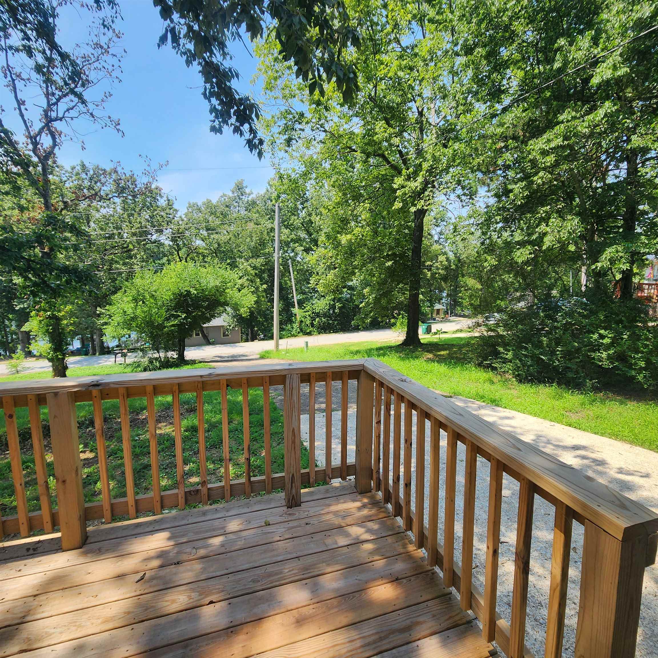 61 E Lakeshore  Cherokee Village, AR