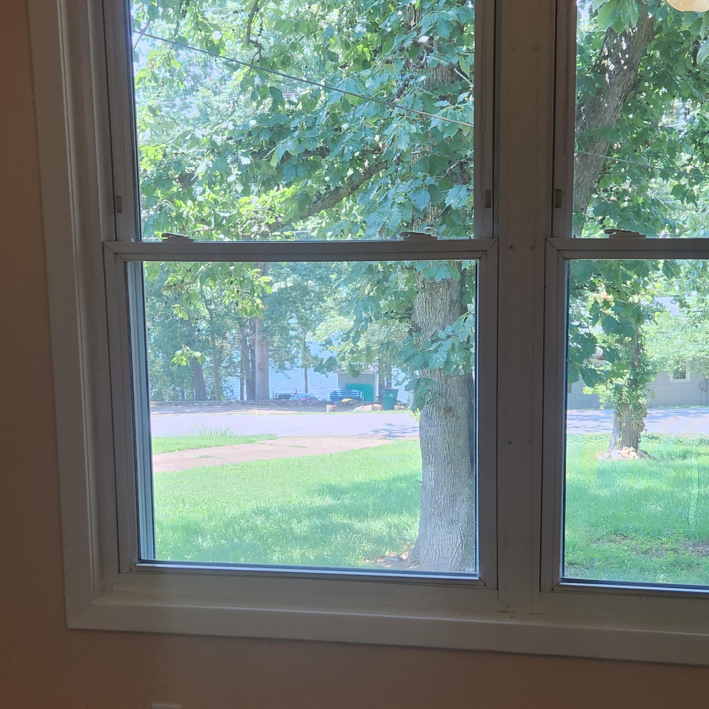 61 E Lakeshore  Cherokee Village, AR